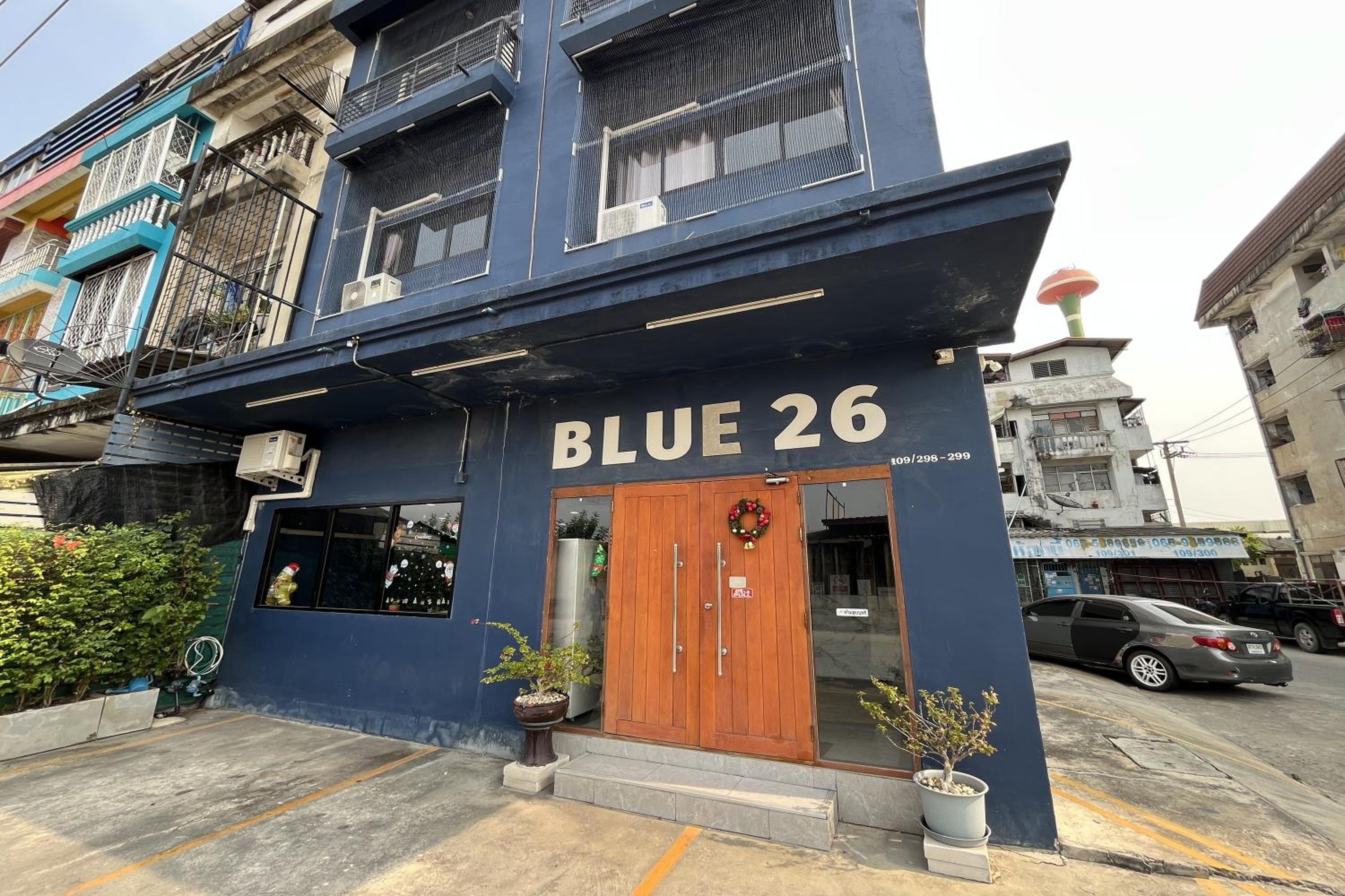 Blue26, Ban Wat Sala Daeng - 1