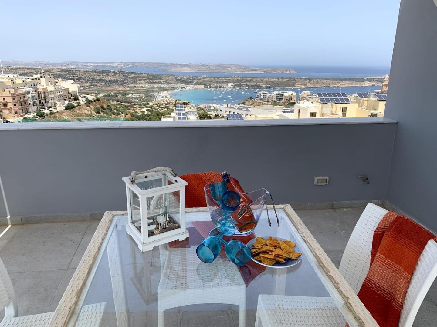 Private Pool for your holiday in Mellieha!