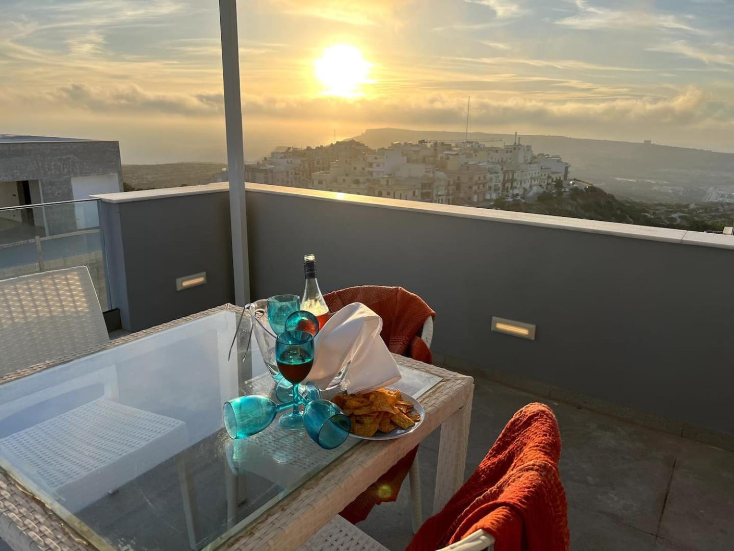 Private Pool for your holiday in Mellieha!