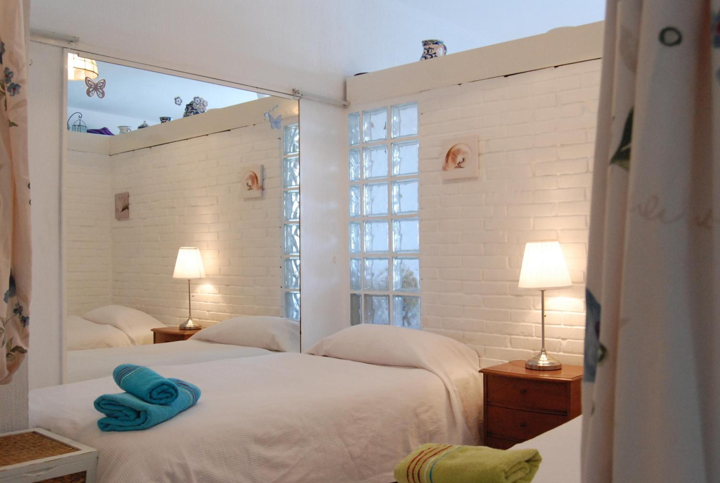Carabeo 15 Studios Casasol view 5