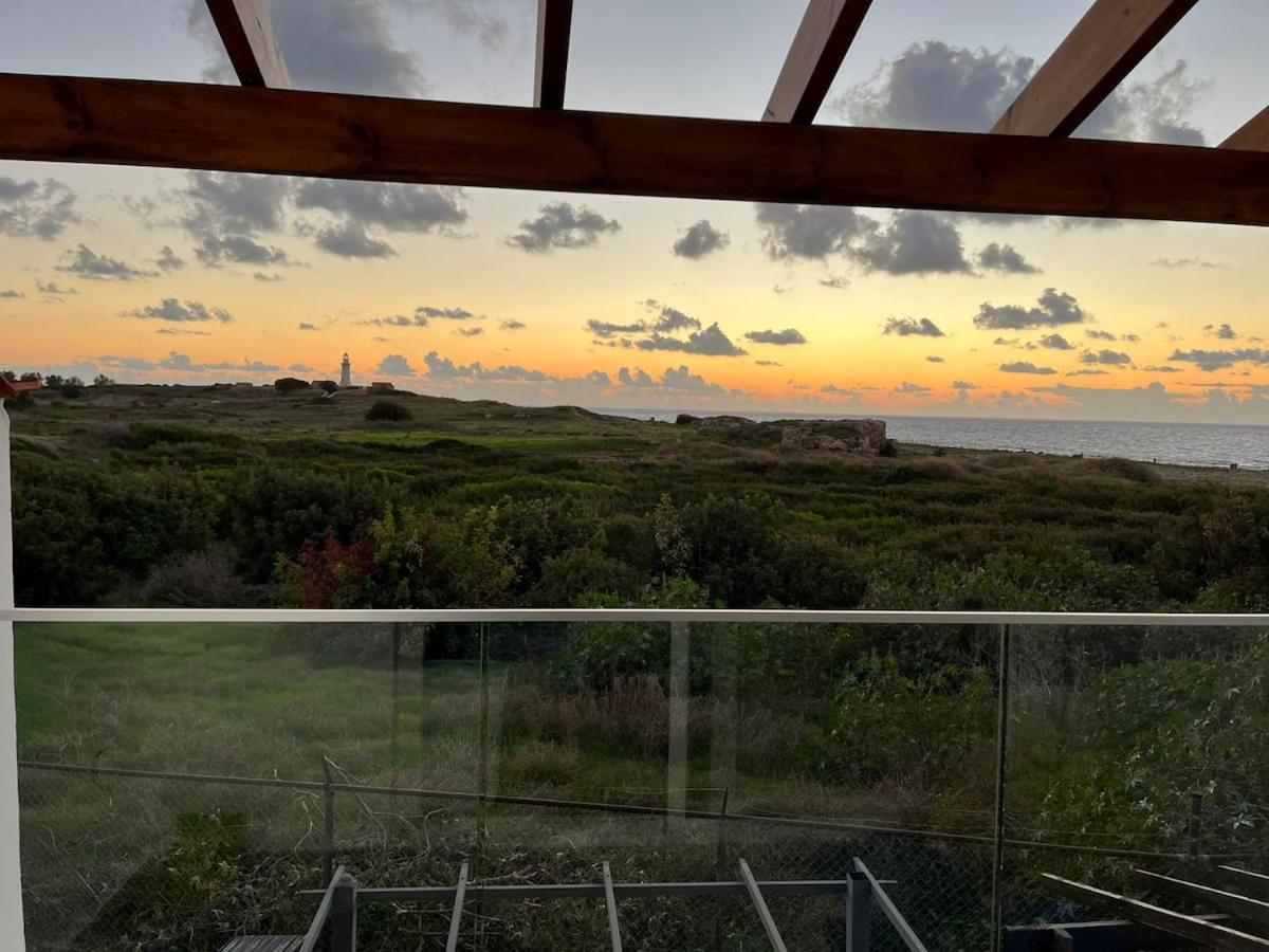 Breath taking seaview Apartment at Lighthouse Beach
