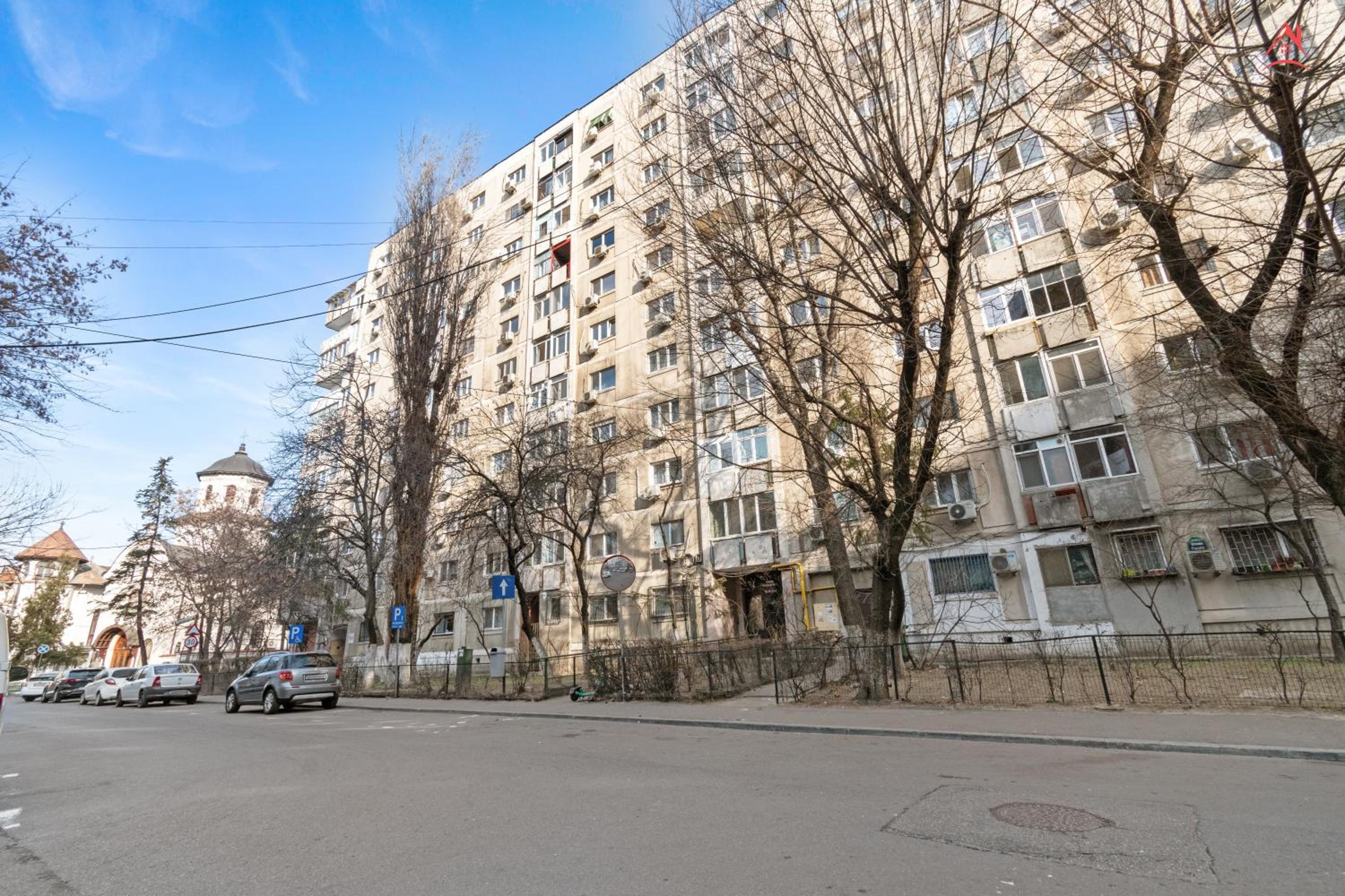 Carlas New Times Flat Tineretului