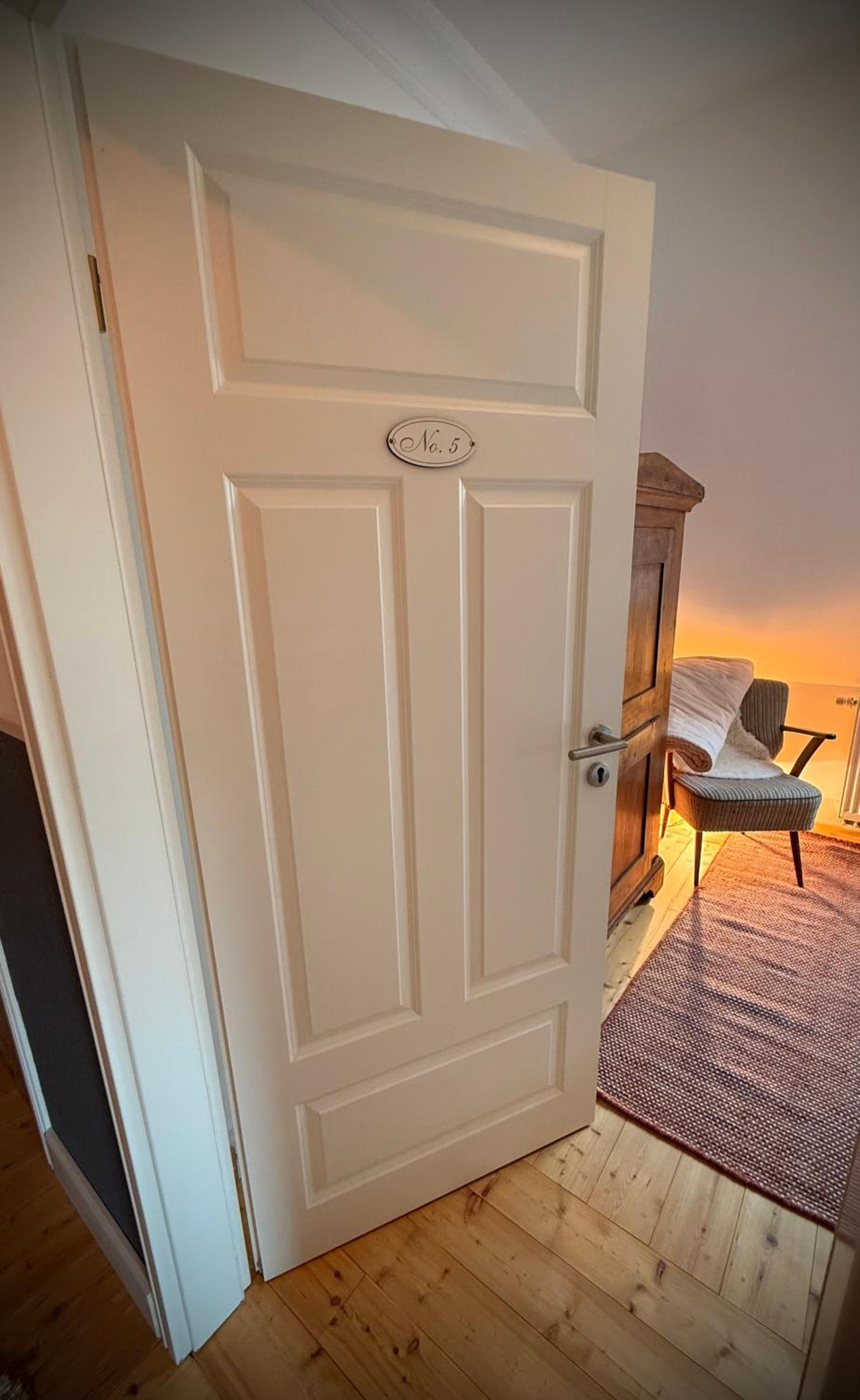 Neu! ULENHUUS Mecklenburgische Schweiz Laage Güstrow Rostock Port Bed and Breakfast - Pension
