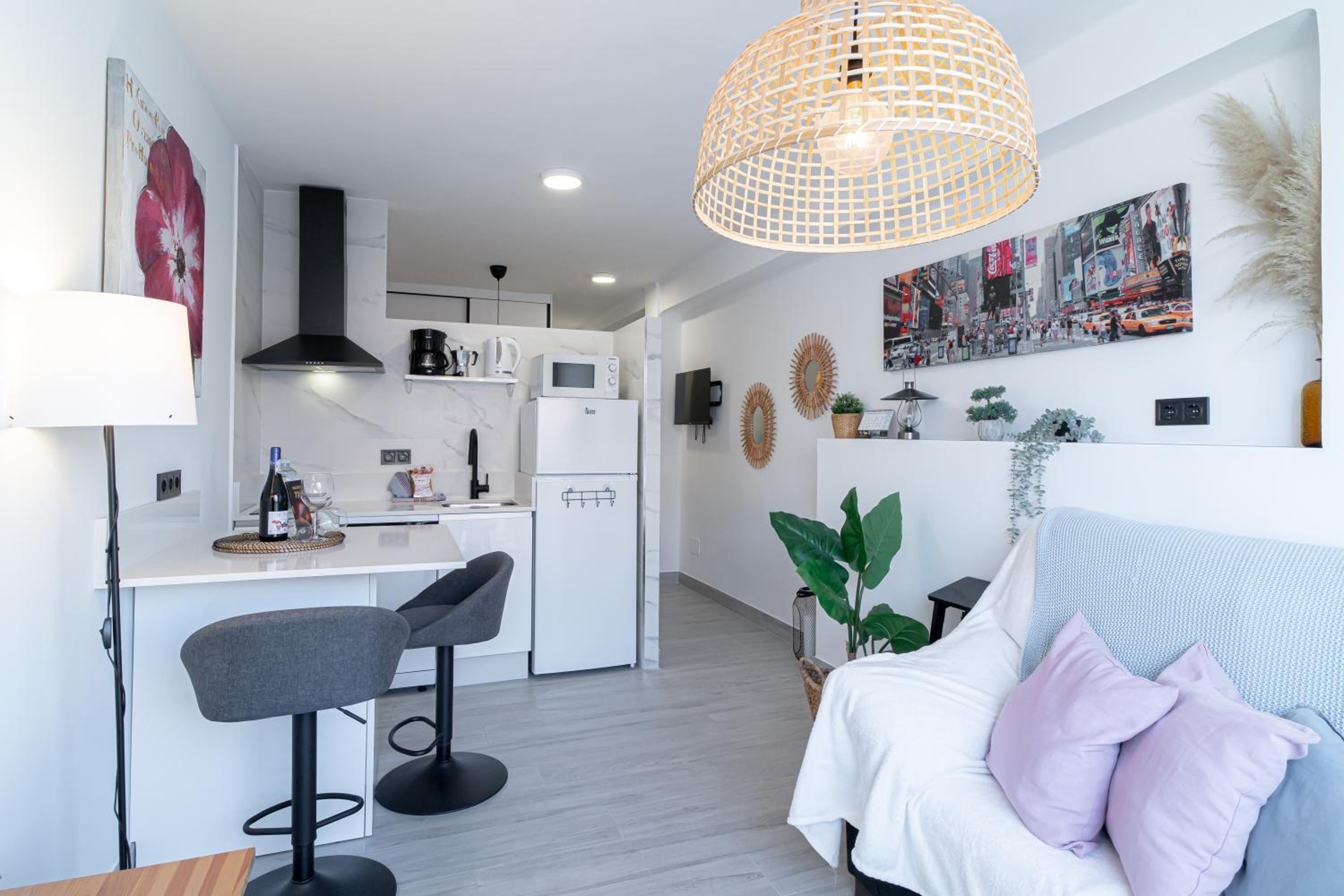 Central Studio by Casasol