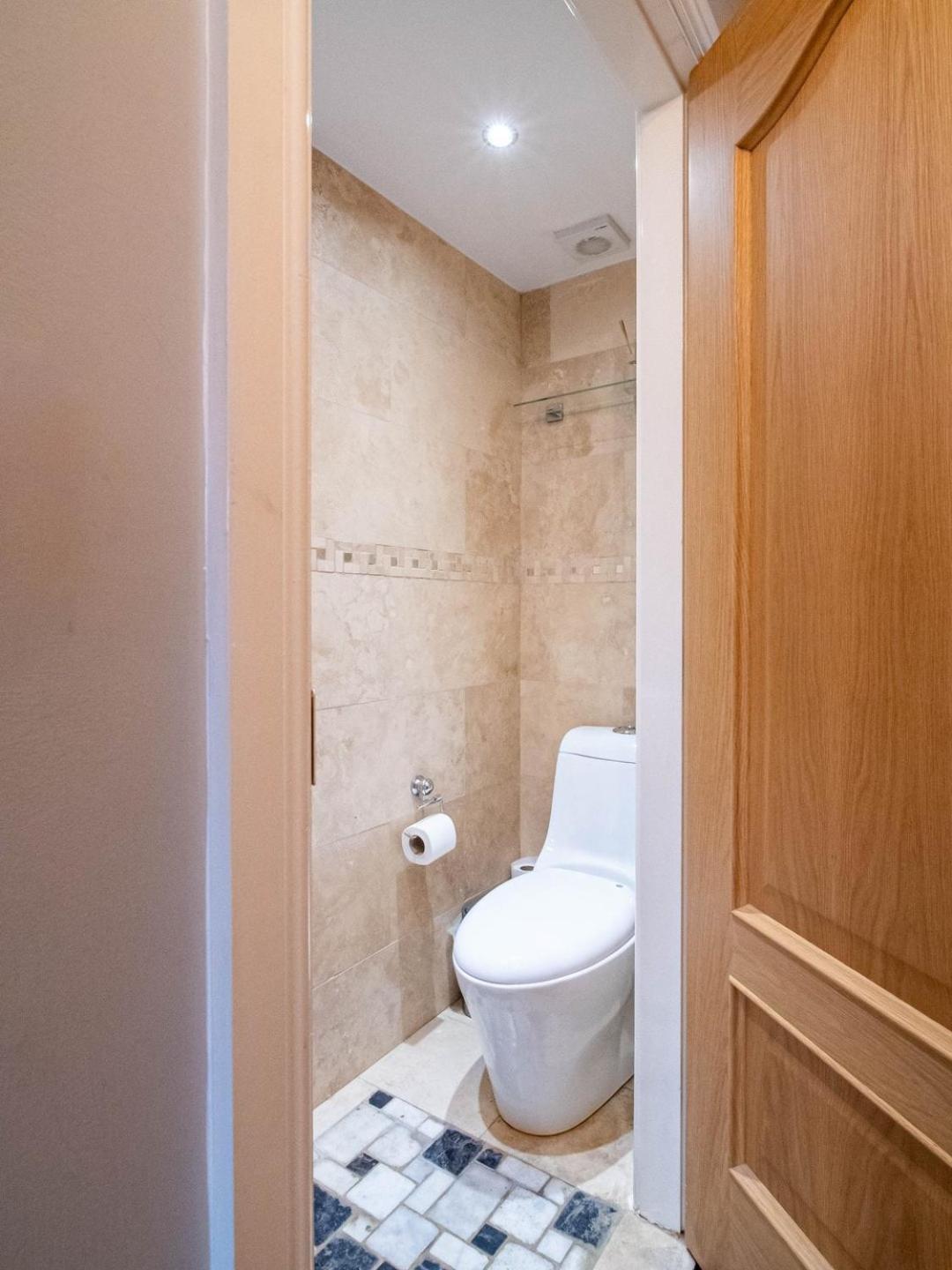 Exclusive 3-Bedroom Villa in Sheffield