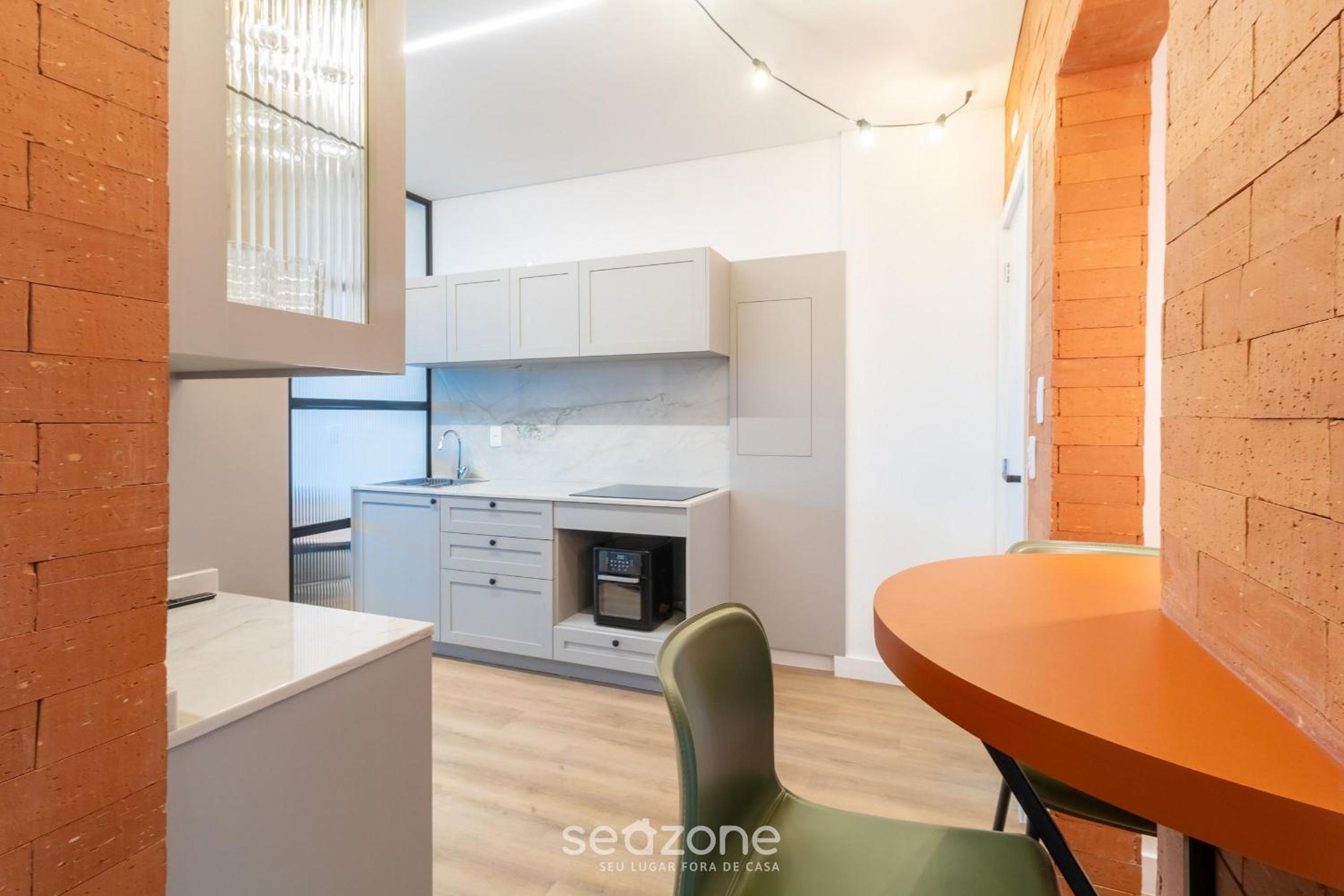 Complete Studio 850m from the Beach |RCX1105