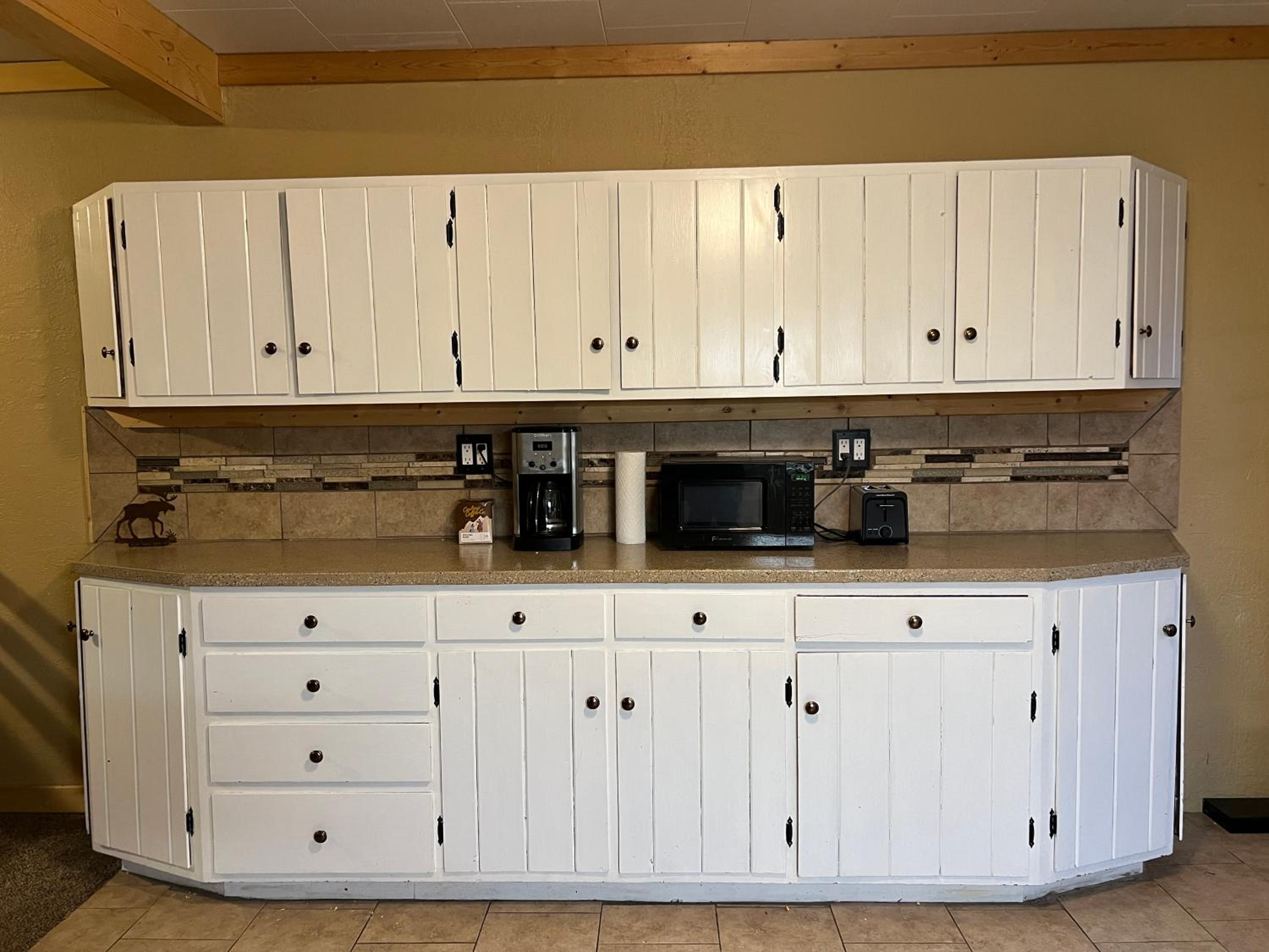 Chinook Winds Lodge