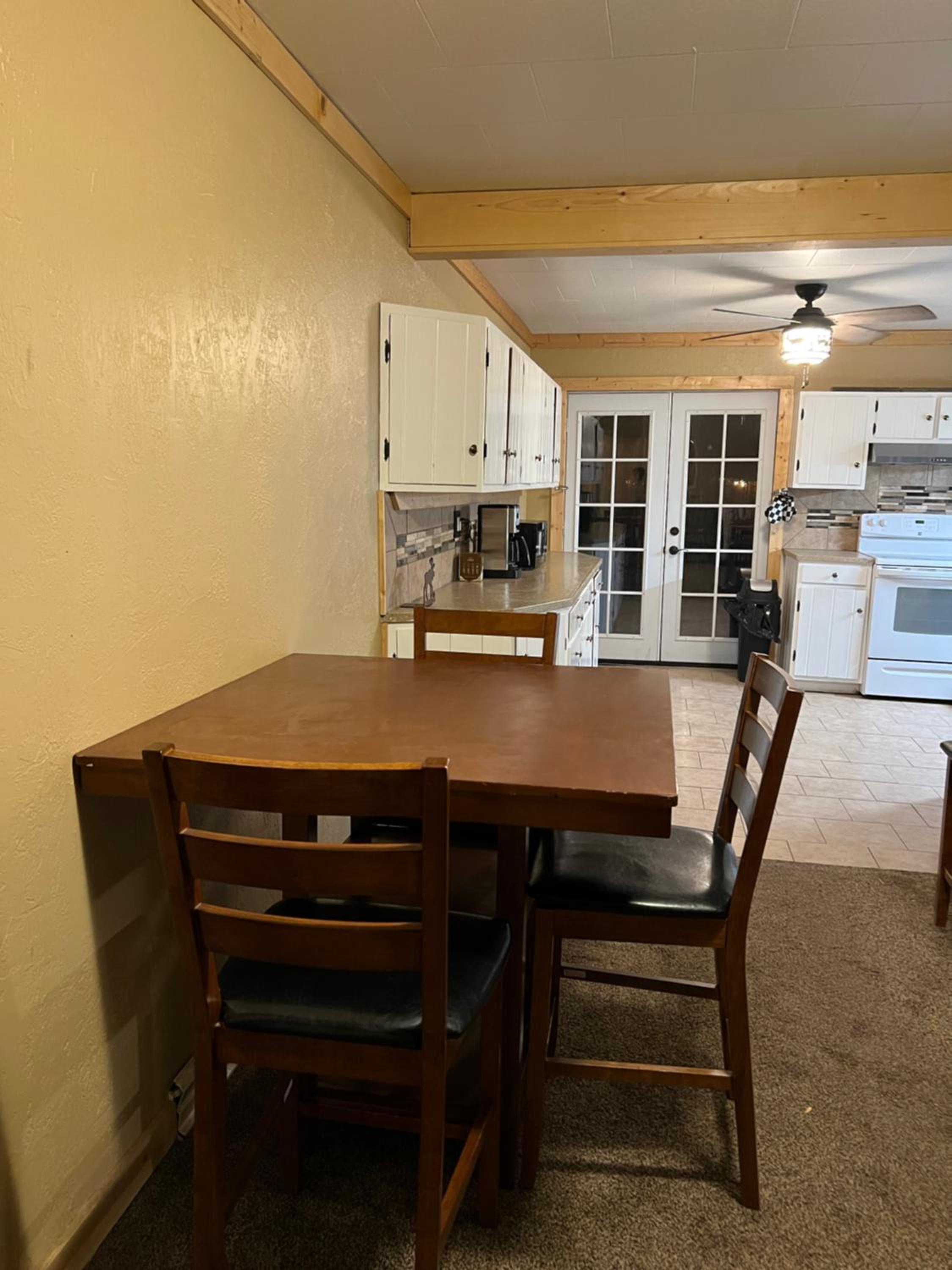 Chinook Winds Lodge