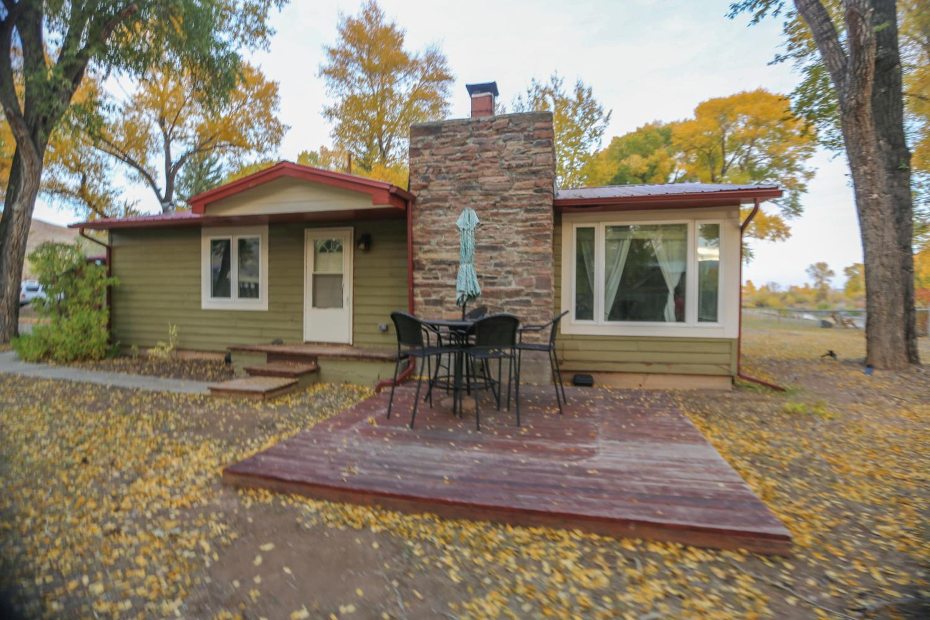 Chinook Winds Lodge