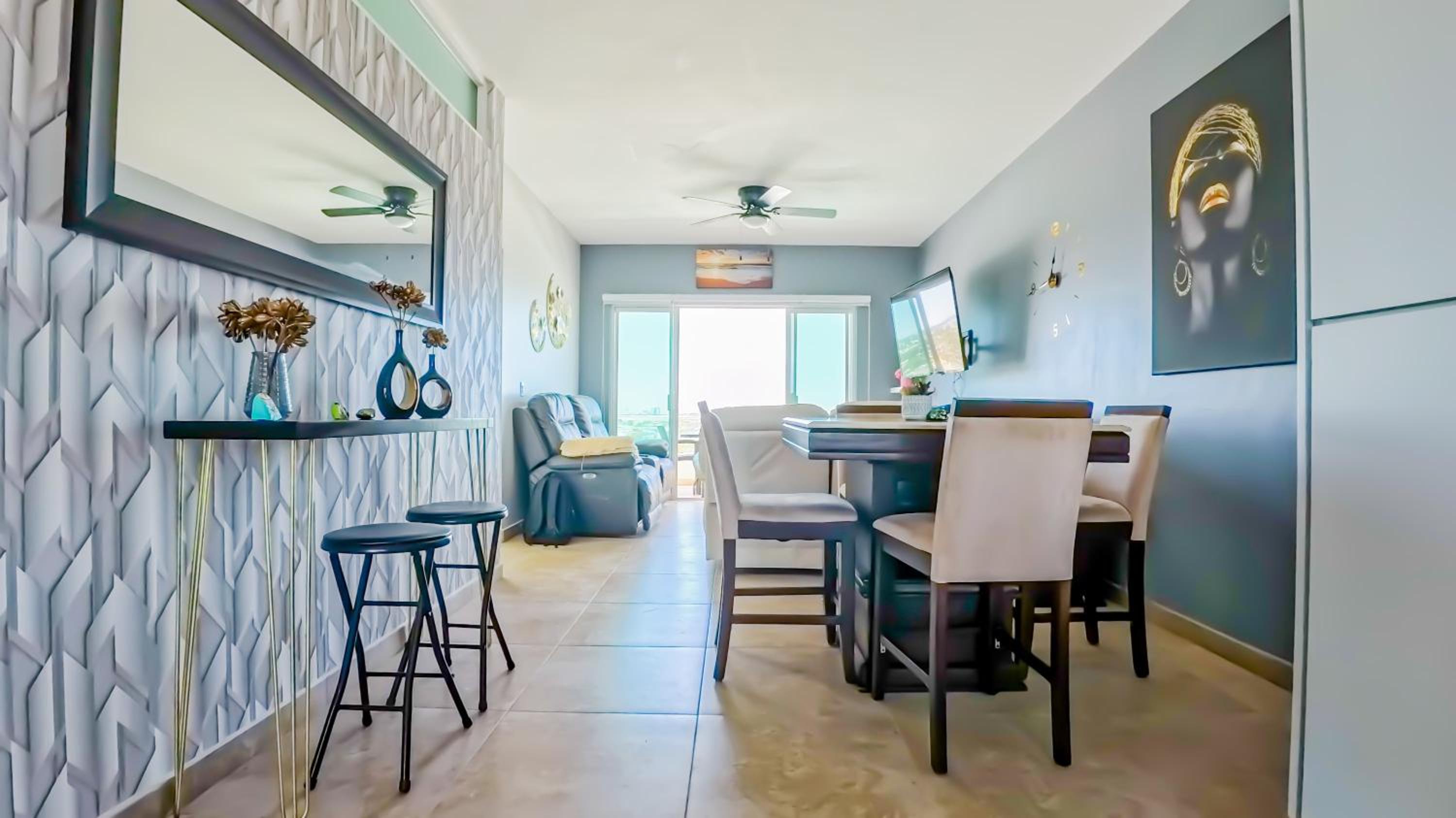 Condos with Spectacular Views & Pool Onsite