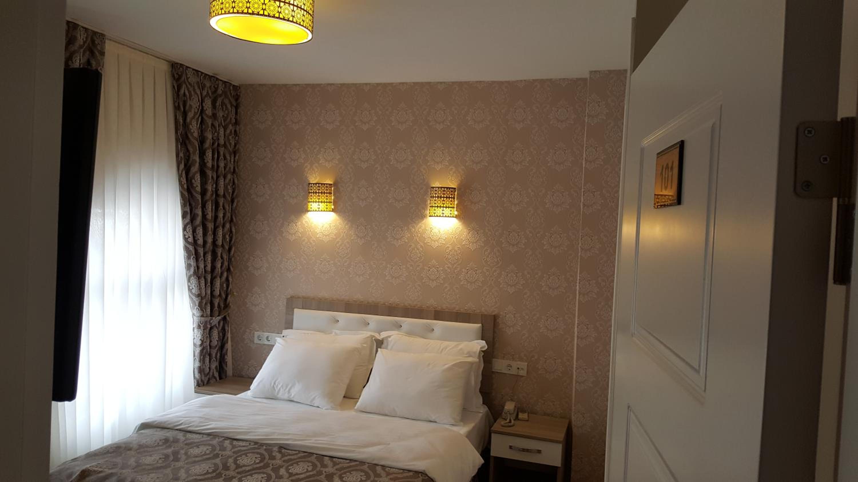 Ararat Hotel - Image 77