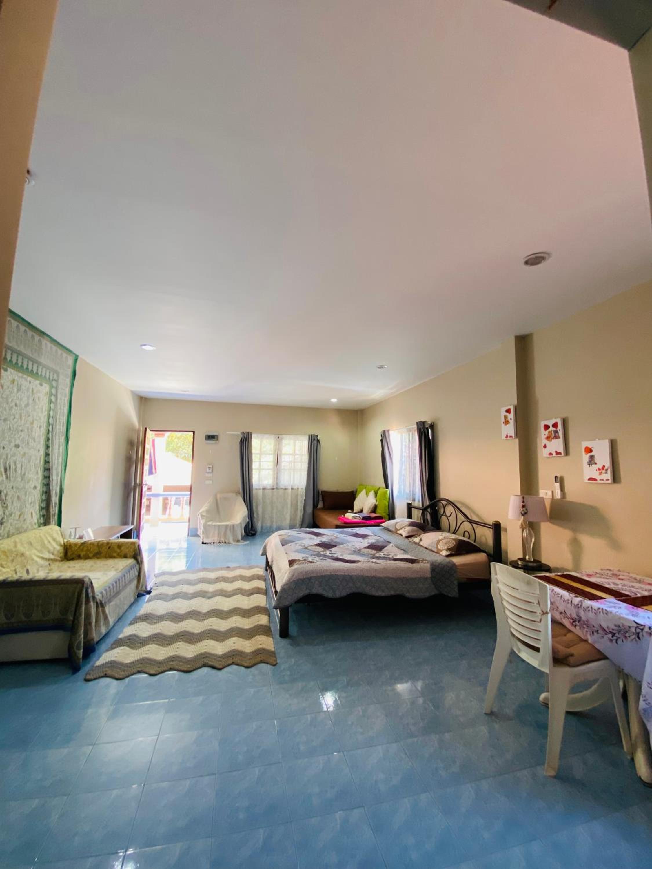 Rustic apartment at YaNui beach