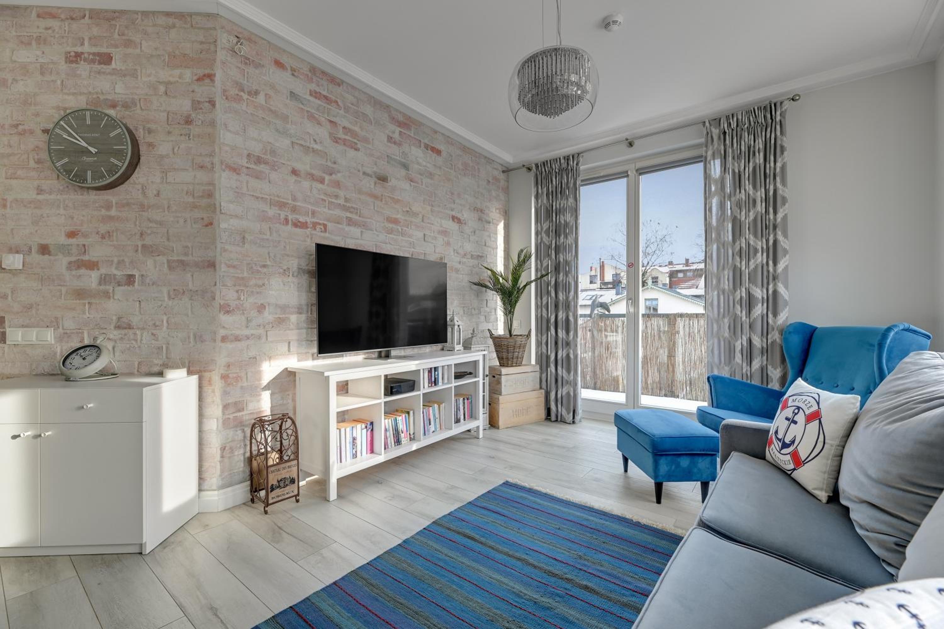 Toskania Light & Spacious Family Stay with parking by Lion Apartments Sopot