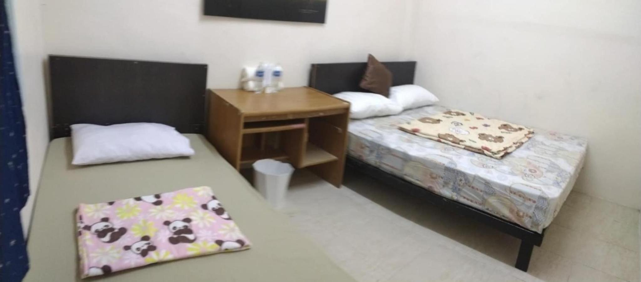 Hostel 24 Backpackers