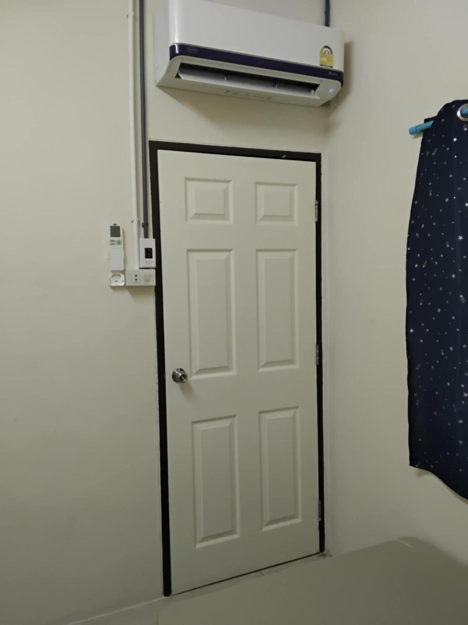 Hostel 24 Backpackers