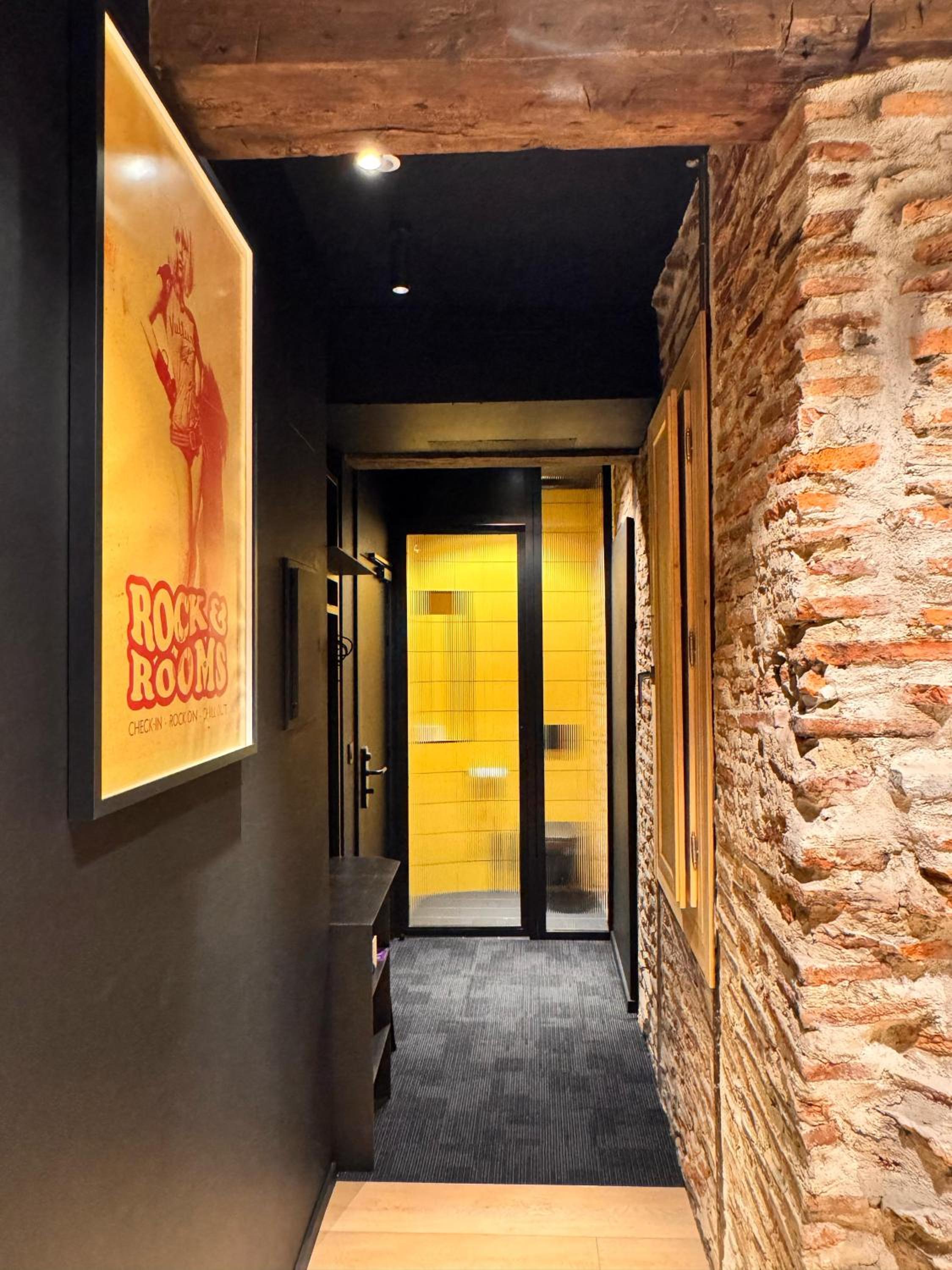 Rock&Rooms