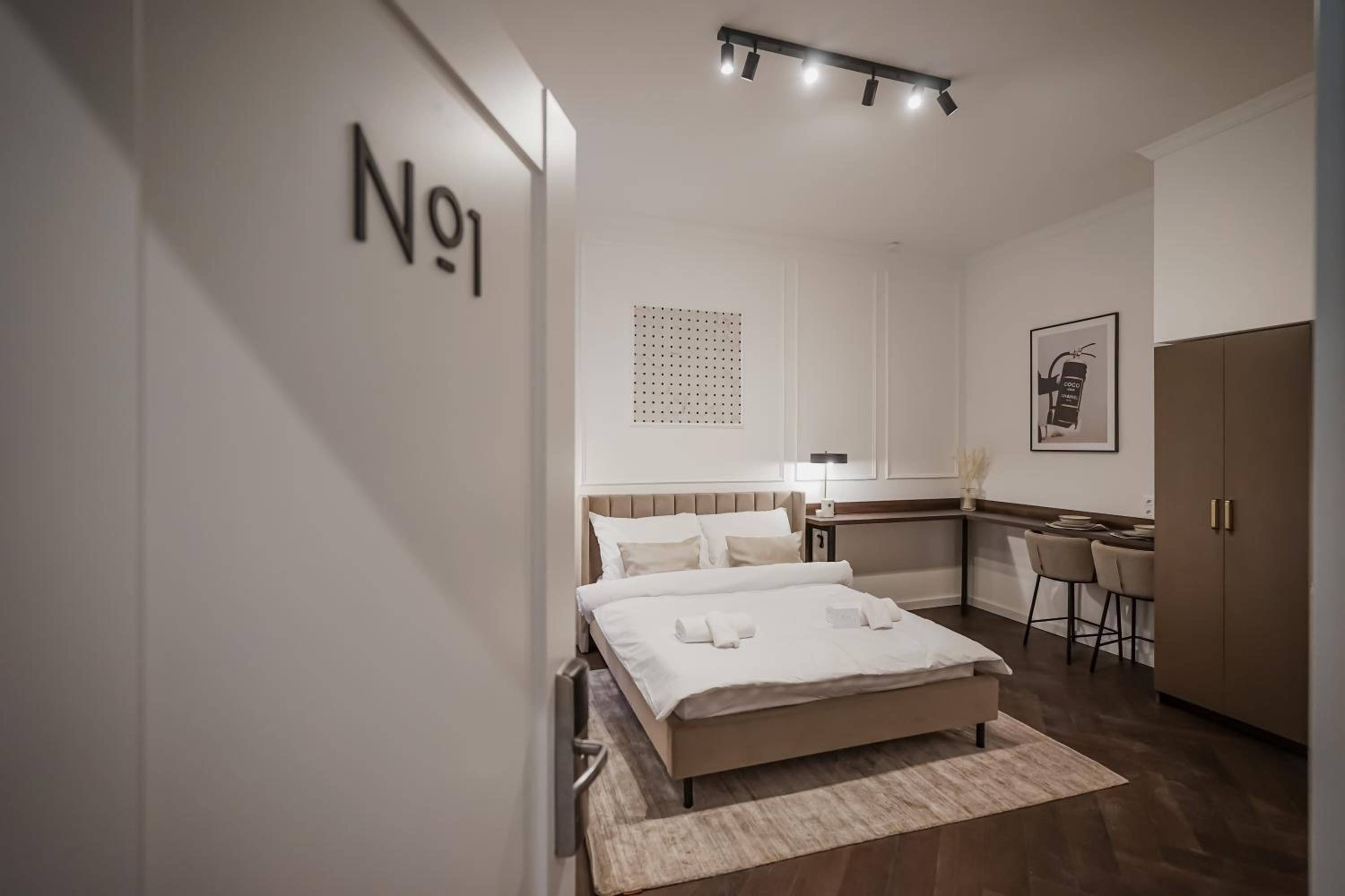 A5 - Boutique Apartments, Best Location by BQA
