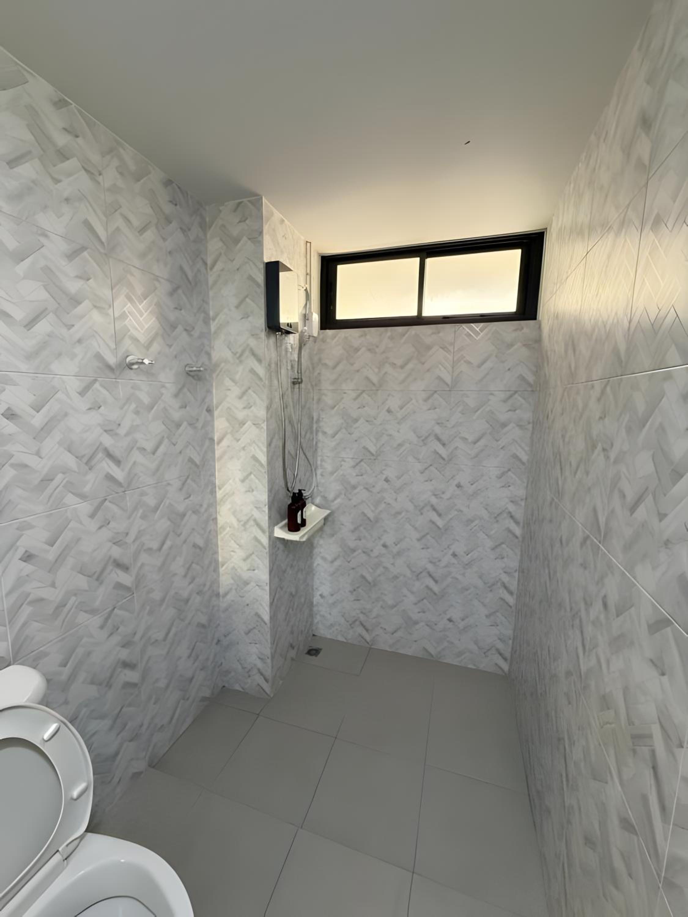 Yellow Place Sukhumvit Soi 2 -เยลโล เพลส สุขุมวิทซอย 2 Pro