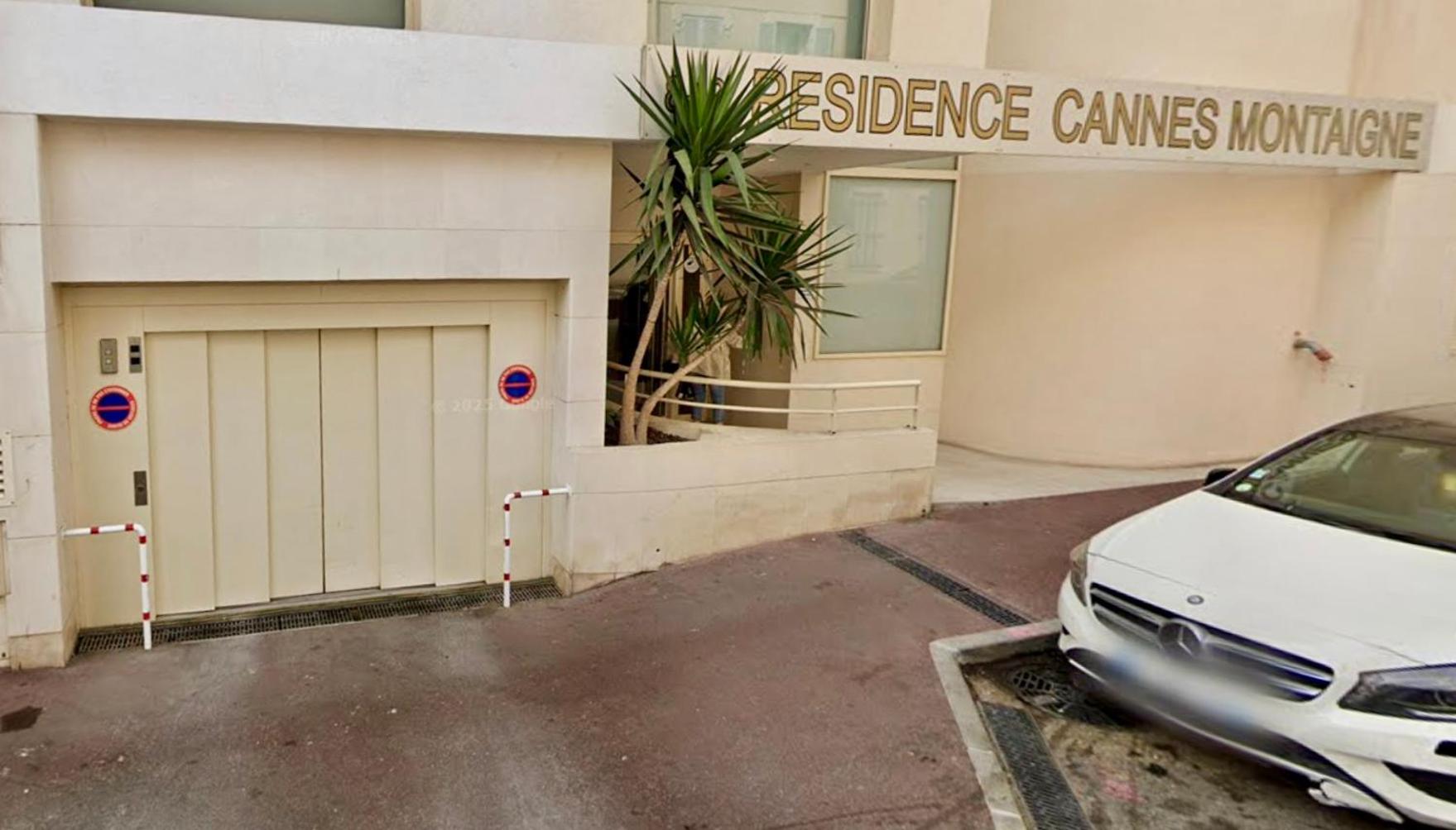Le Stelia T2 6min gare, 8 min palais et plages, Parking privé