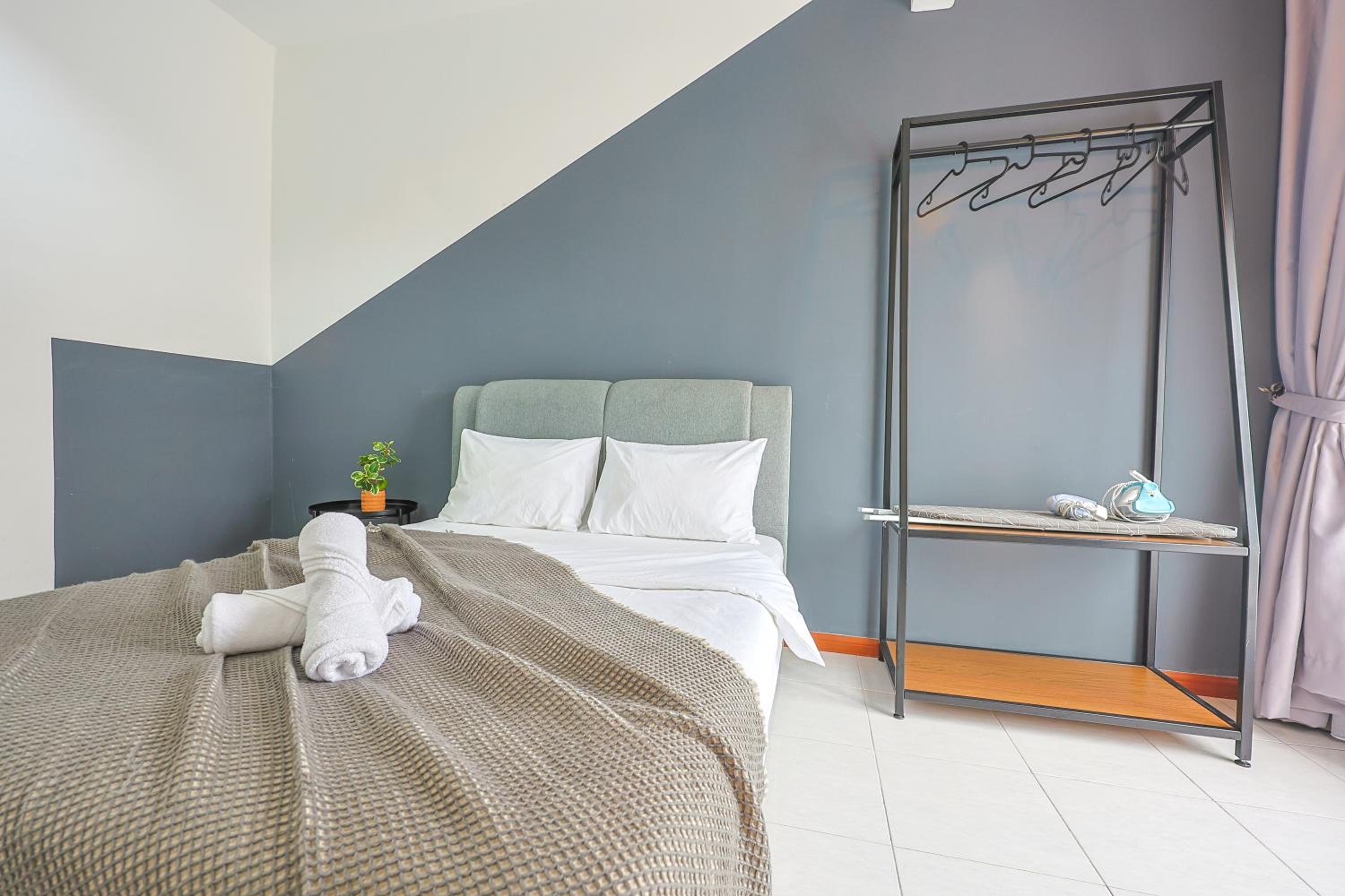 Comfort & Joy Family Homestay In Cameron Highland Clover Home 7-22