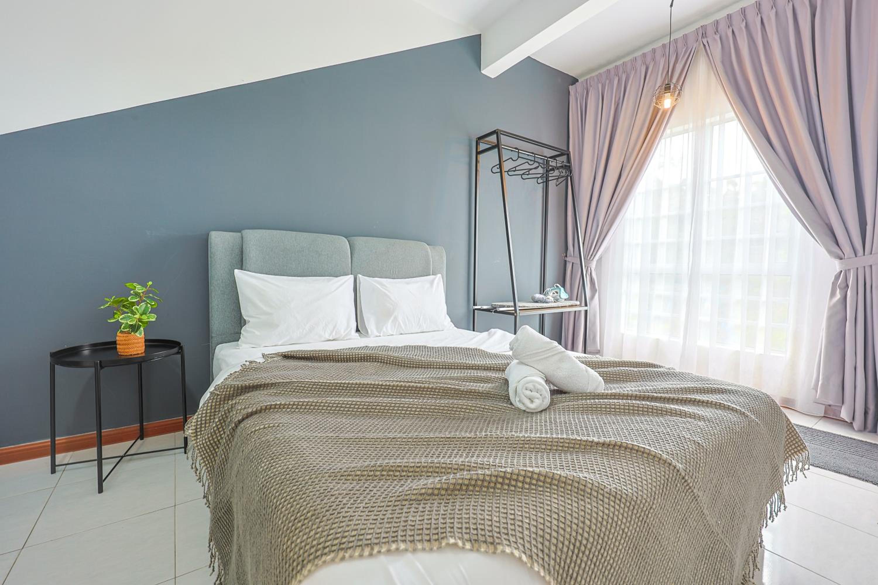 Comfort & Joy Family Homestay In Cameron Highland Clover Home 7-22