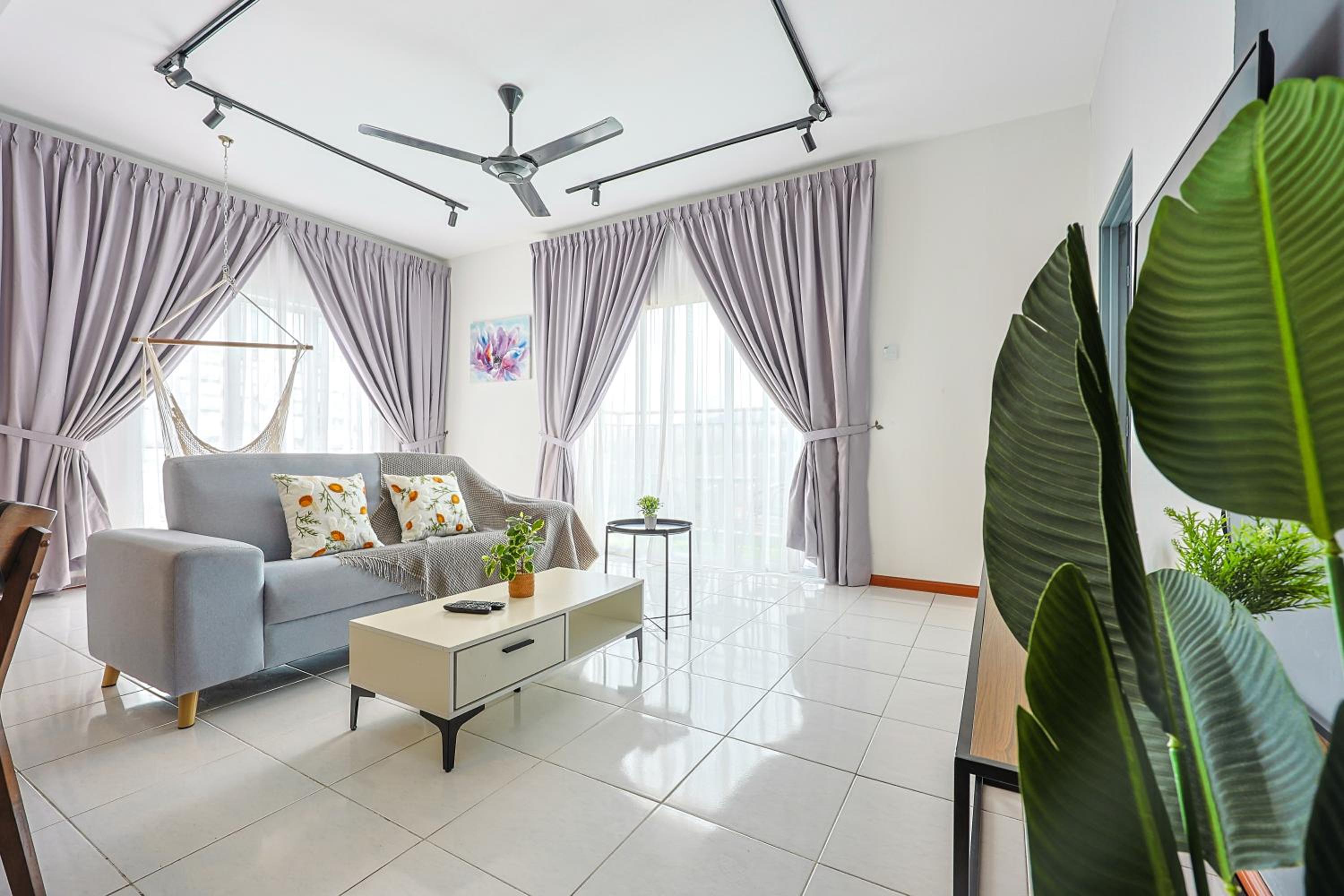 Comfort & Joy Family Homestay In Cameron Highland Clover Home 7-22