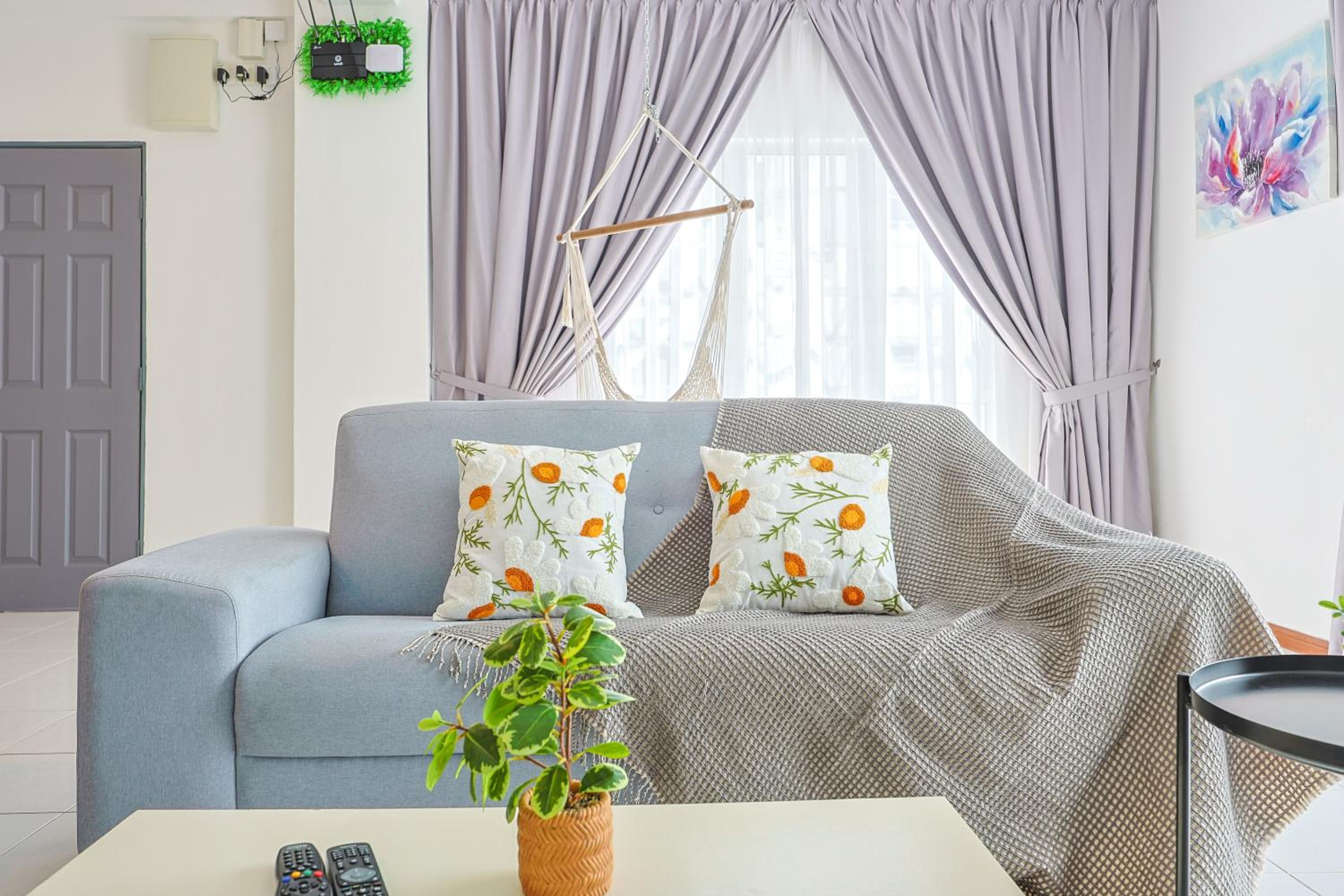 Comfort & Joy Family Homestay In Cameron Highland Clover Home 7-22