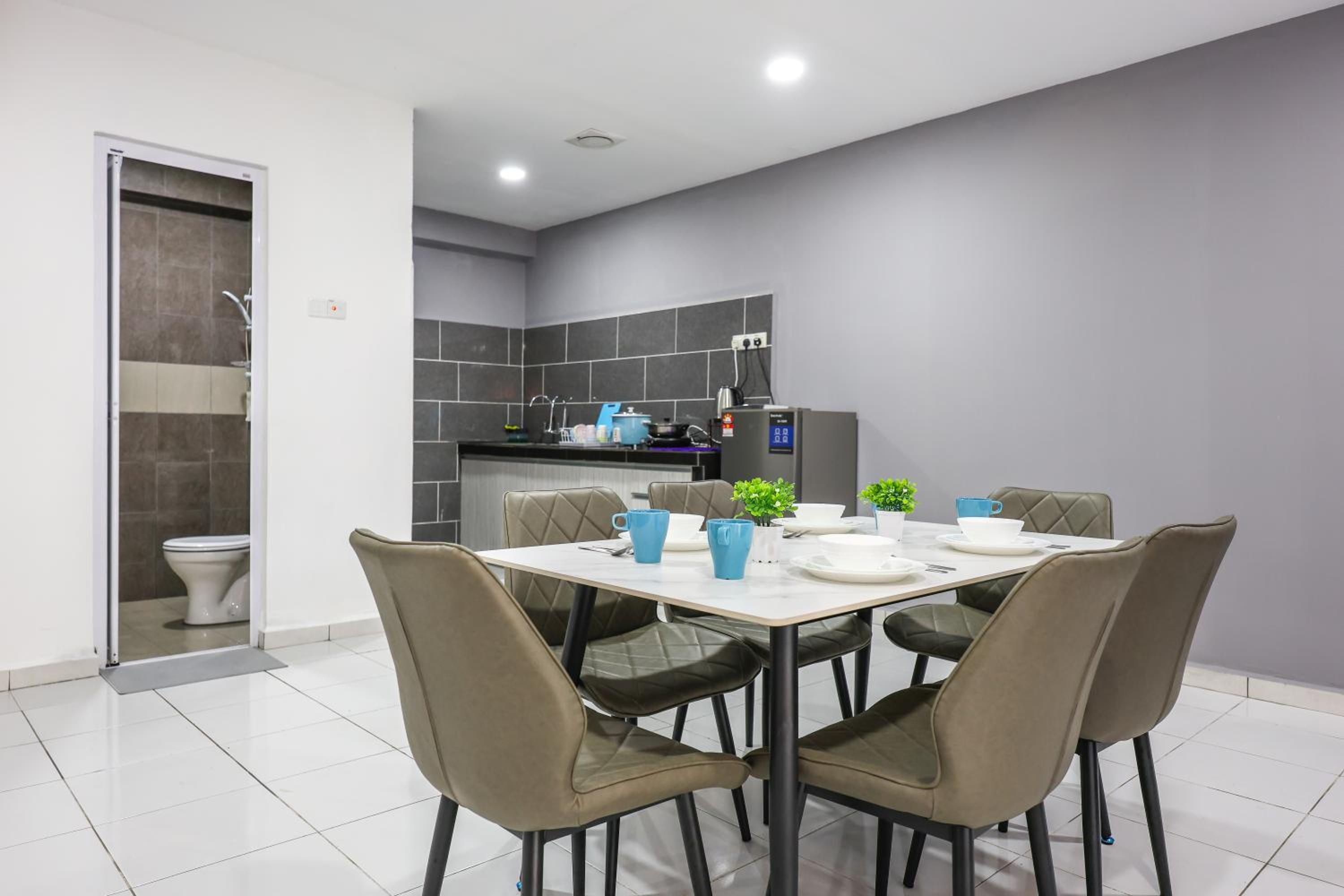 Family Retreat Cozy Stay in Brinchang Cameron Highlands Clover Home M-08