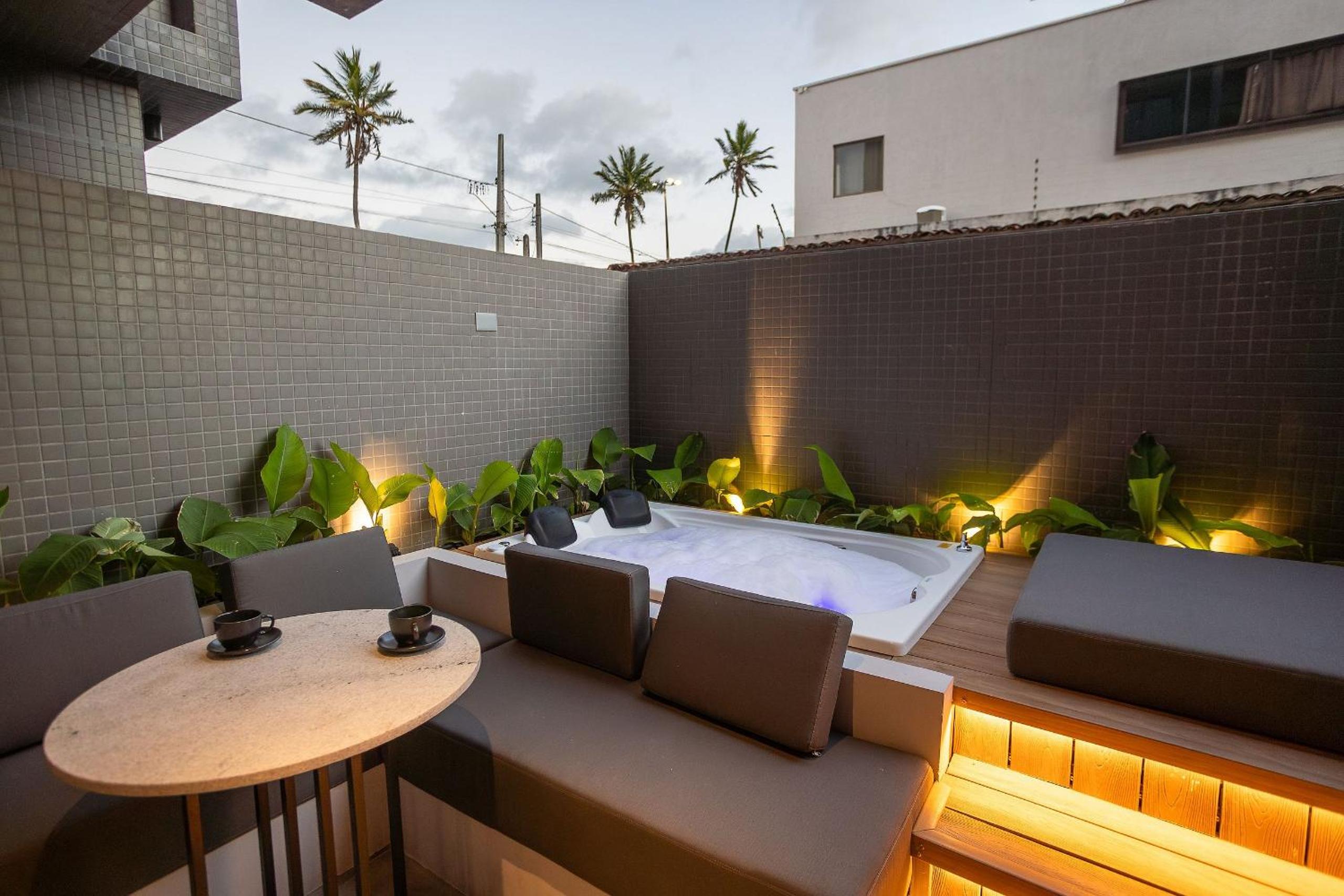 Beach Haus Bessa por Carpediem