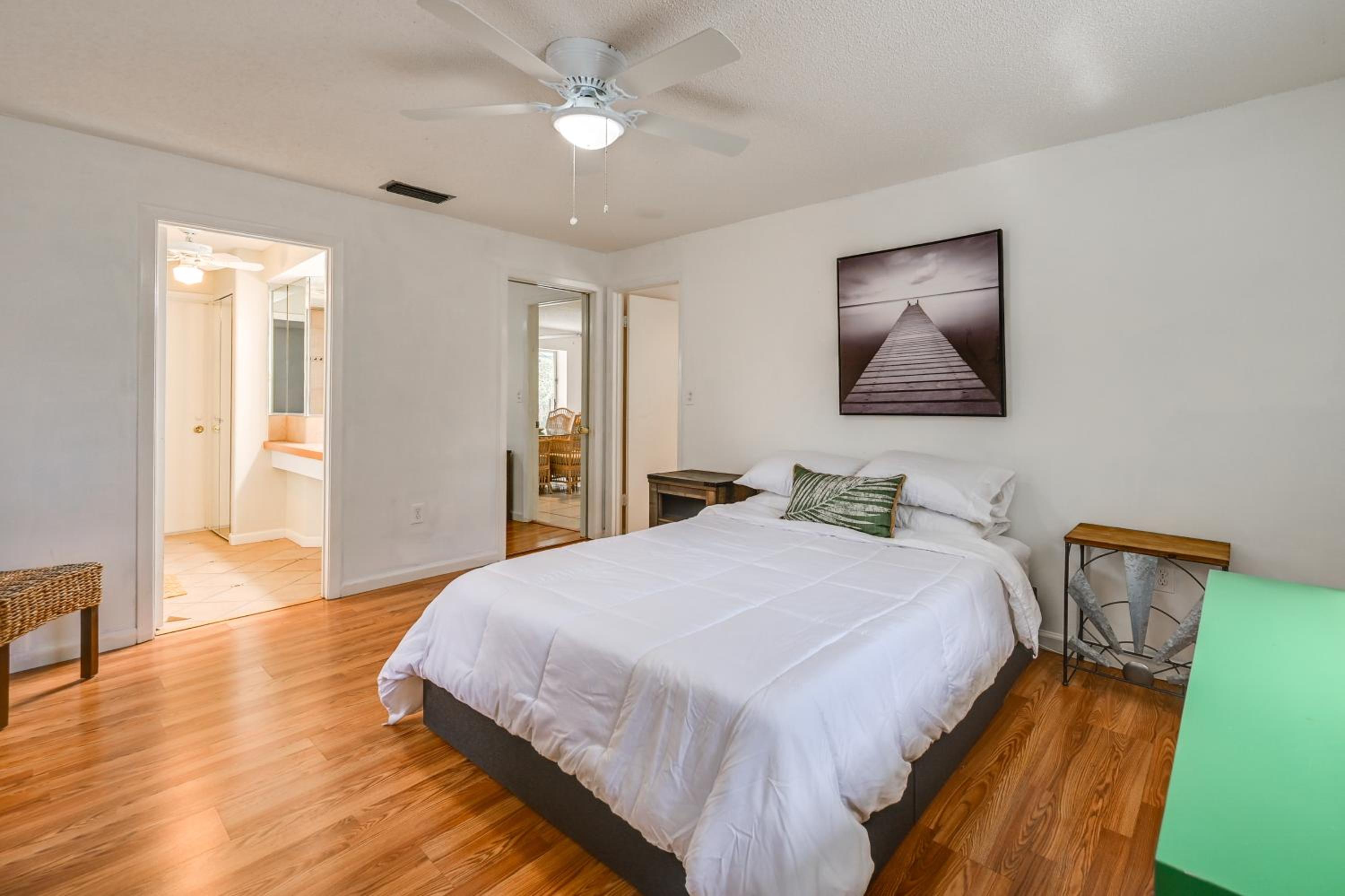 3 Mi to Naples Botanical Garden Home with Hot Tub!