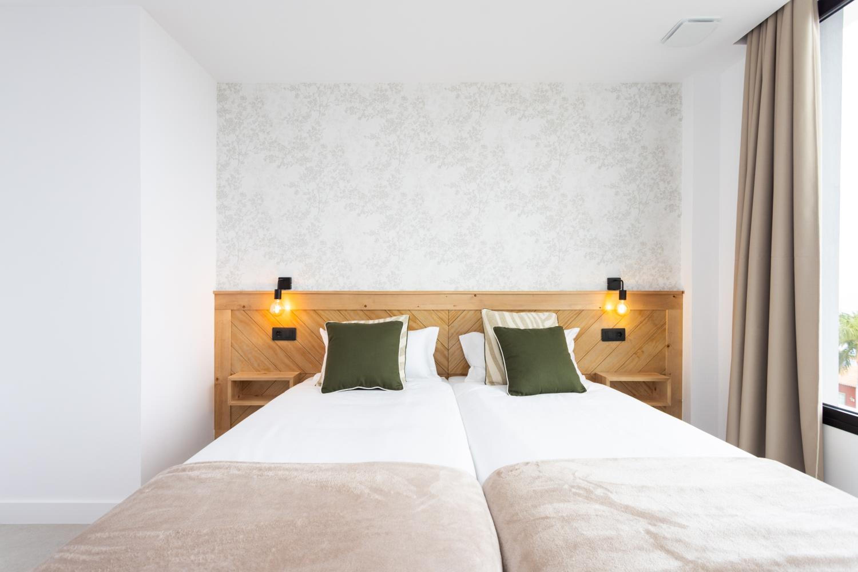 SPECIAL OFFER - Gorvorana 2 - up to 10 guests, private pool