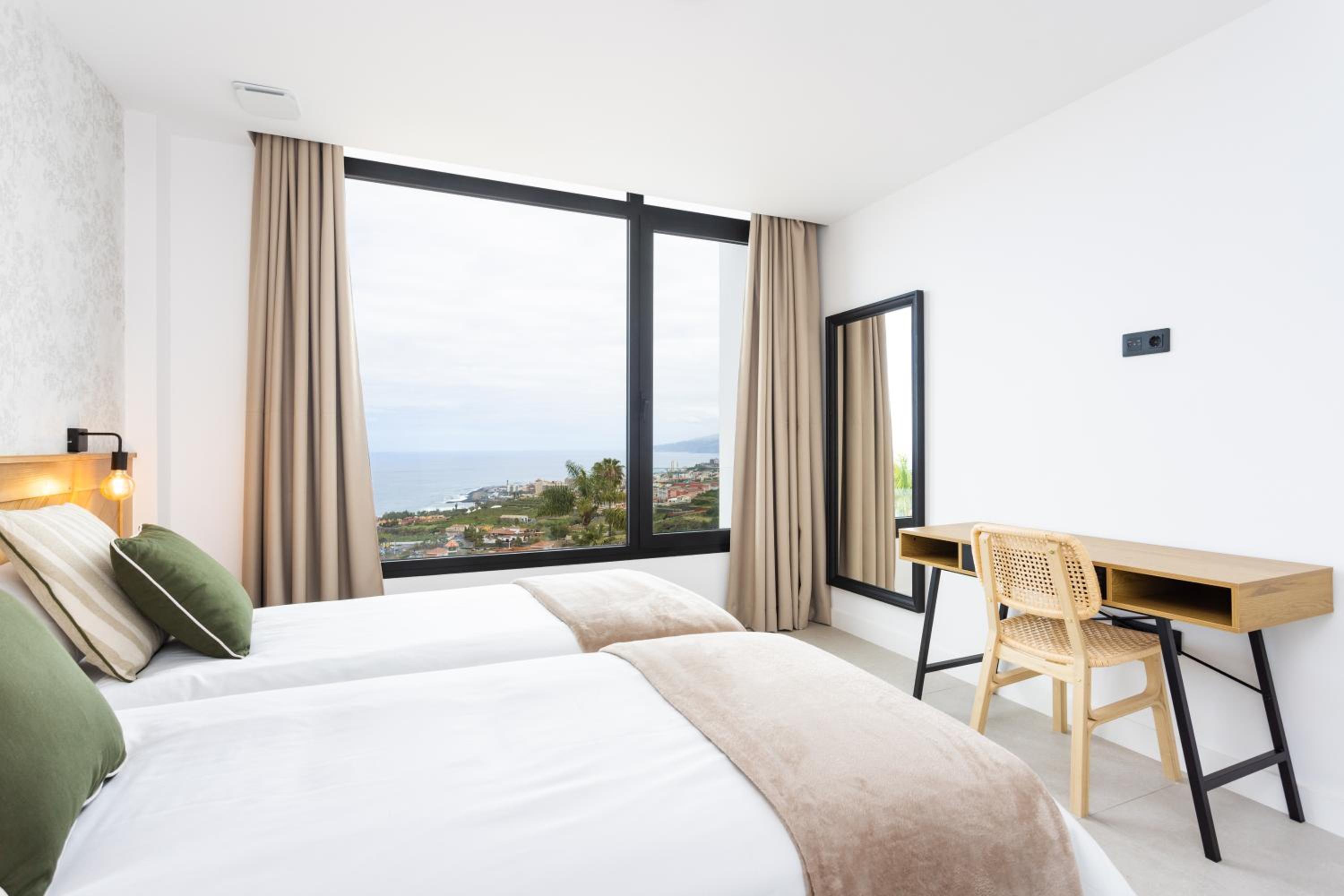 SPECIAL OFFER - Gorvorana 2 - up to 10 guests, private pool