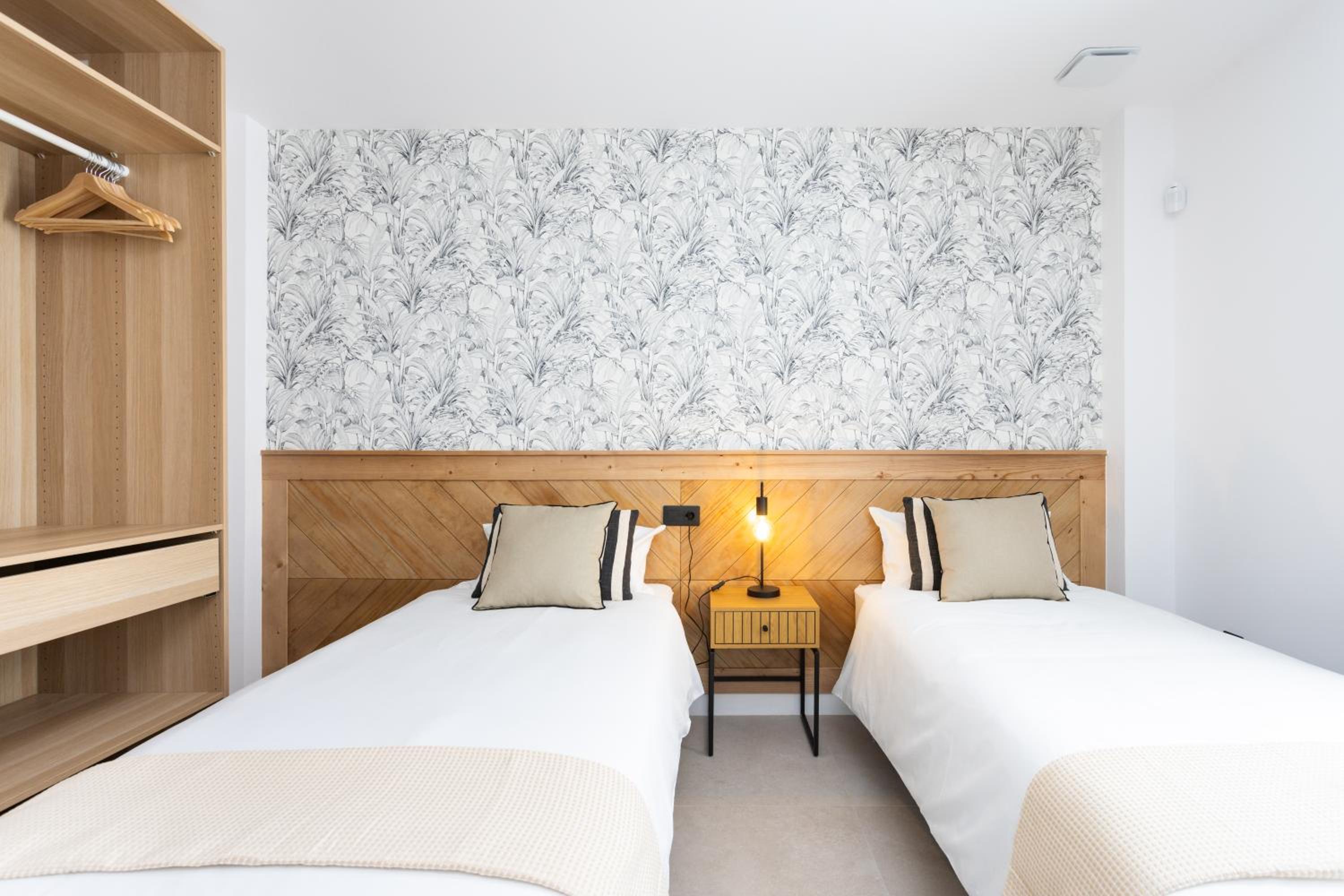 SPECIAL OFFER - Gorvorana 2 - up to 10 guests, private pool