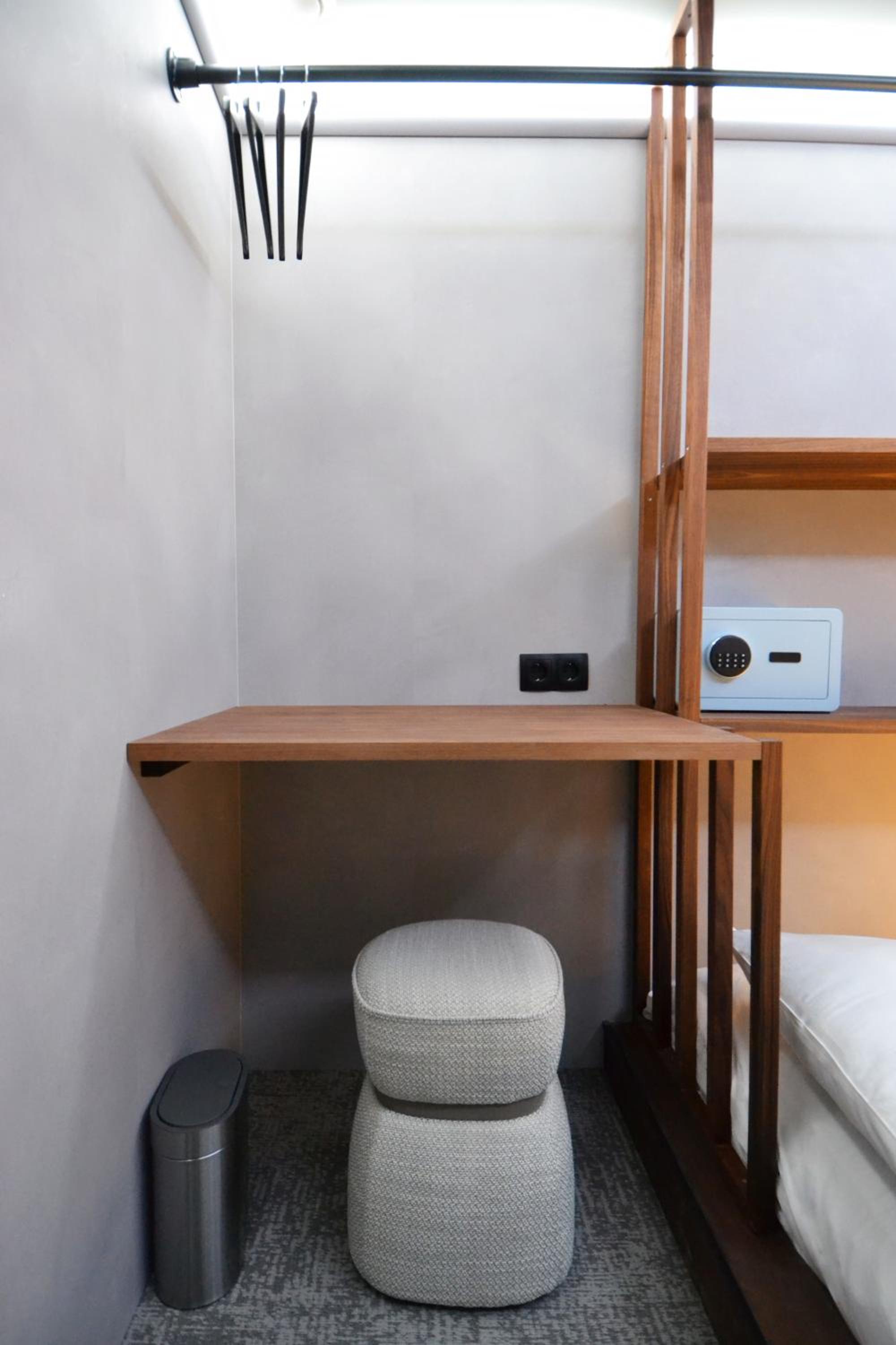 The Hyve Capsule hostel Amsterdam