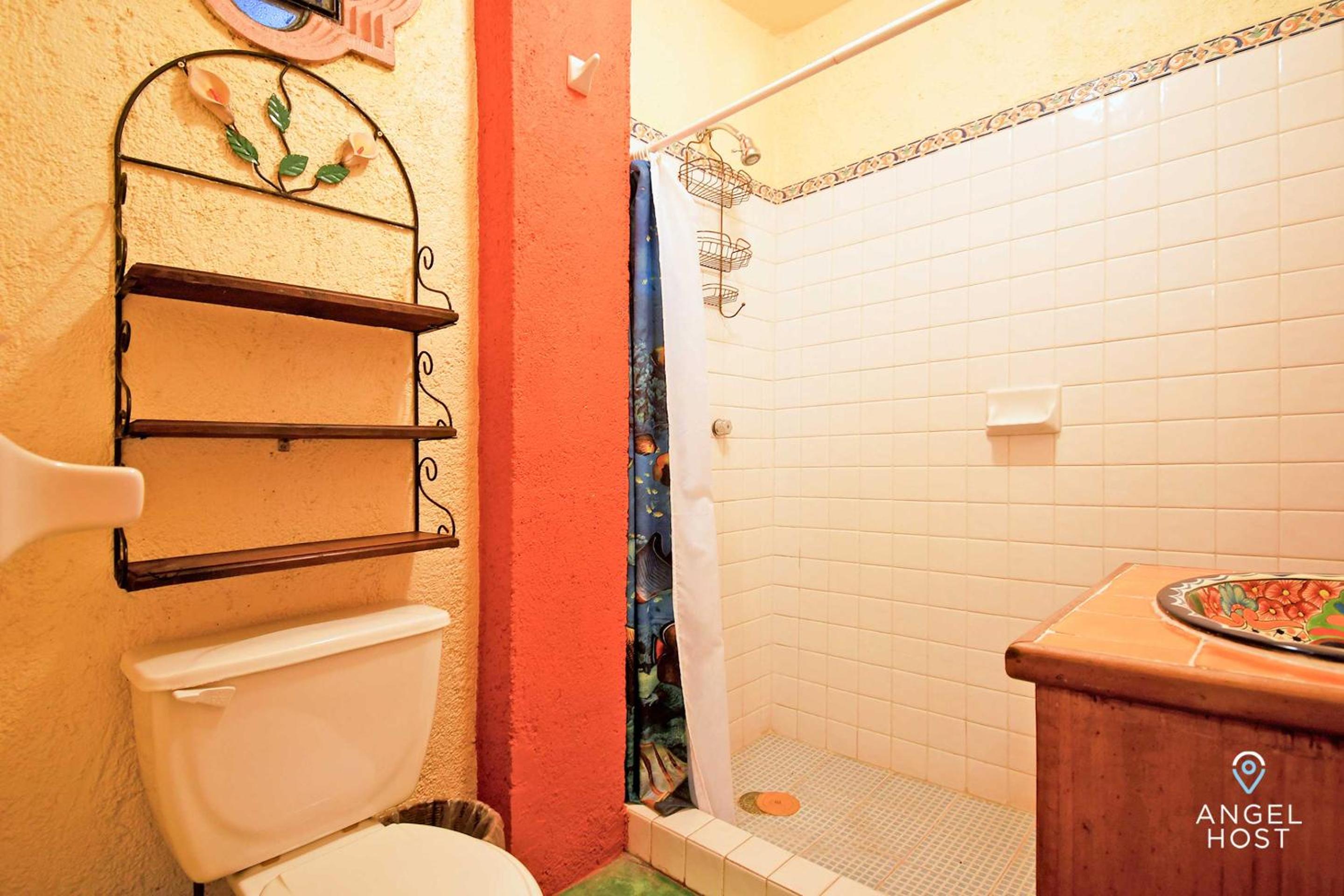 Comfy Retreat Stay and Walk to Malecon