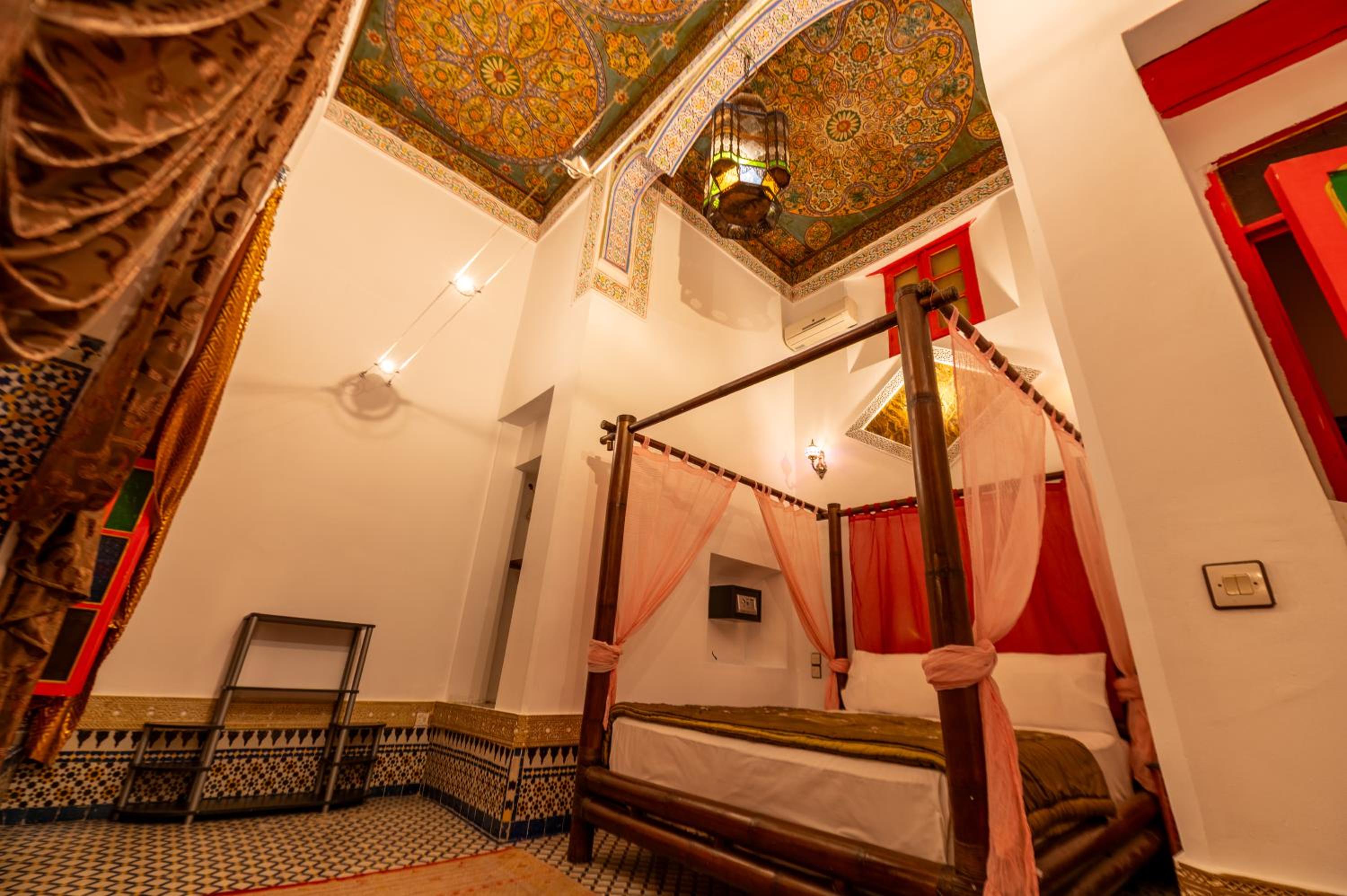 Riad Amira Luxury Palace