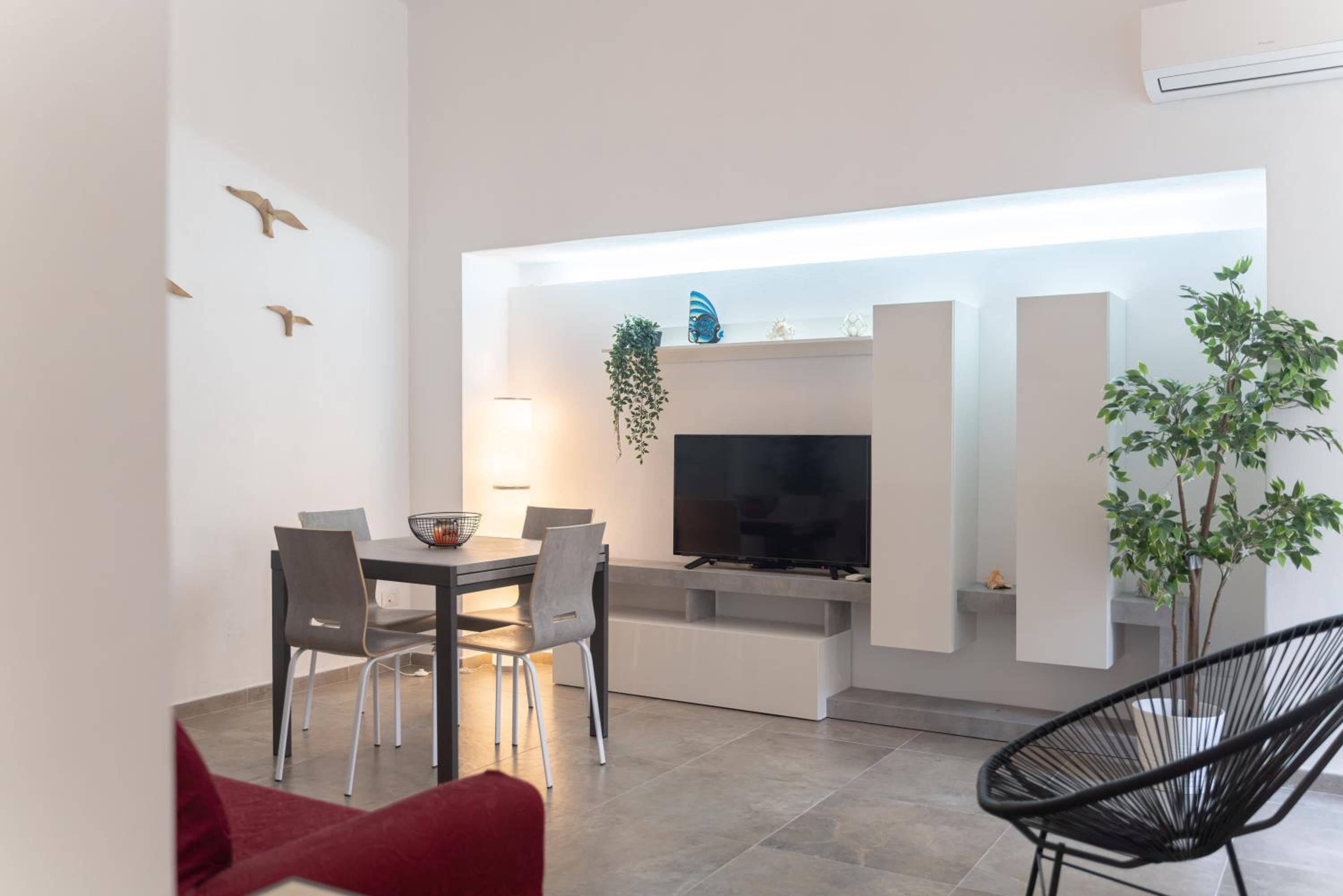Gaura Accomodation