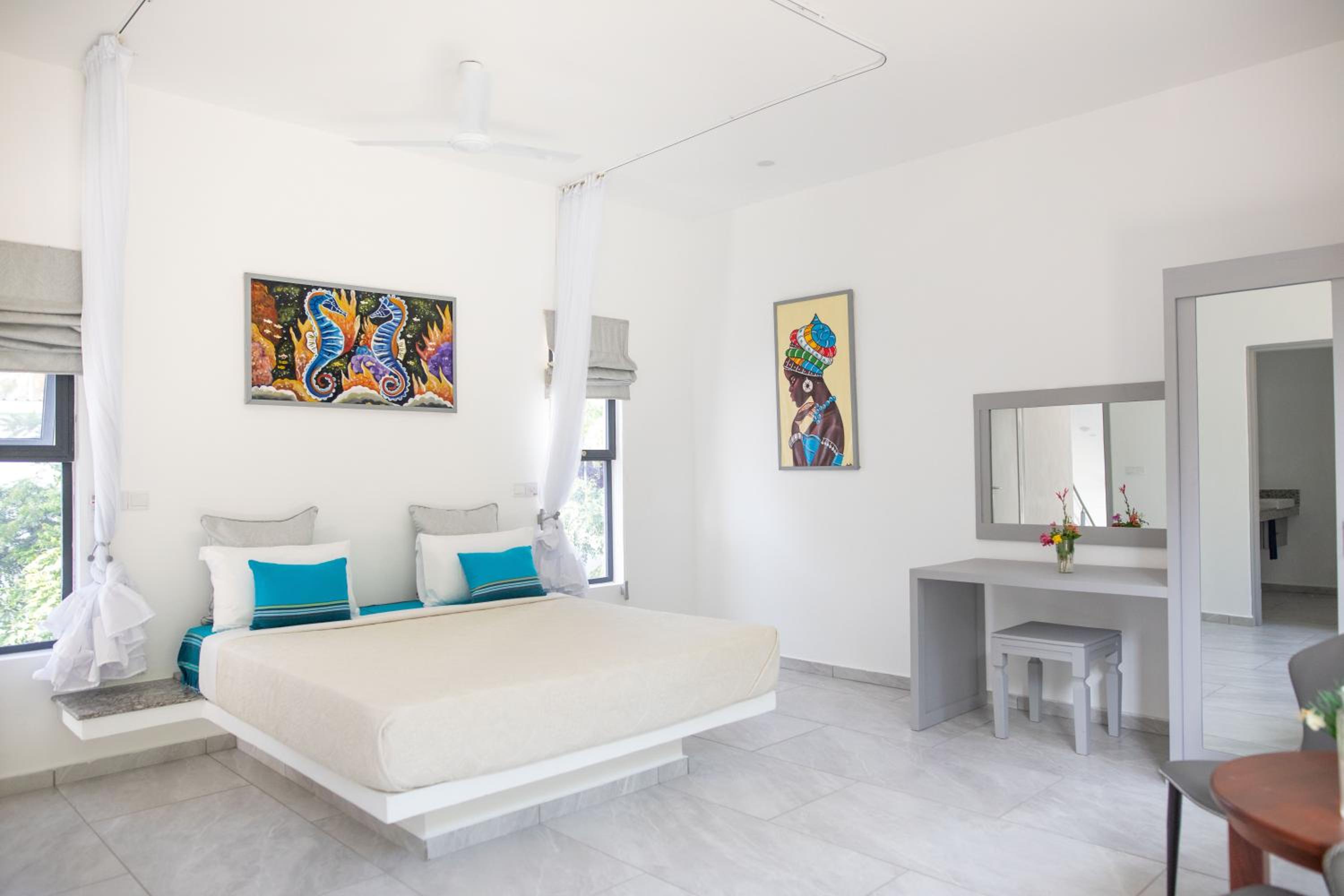 Coral Reef Villas - luxury 5 star villas each with private pool, Watamu