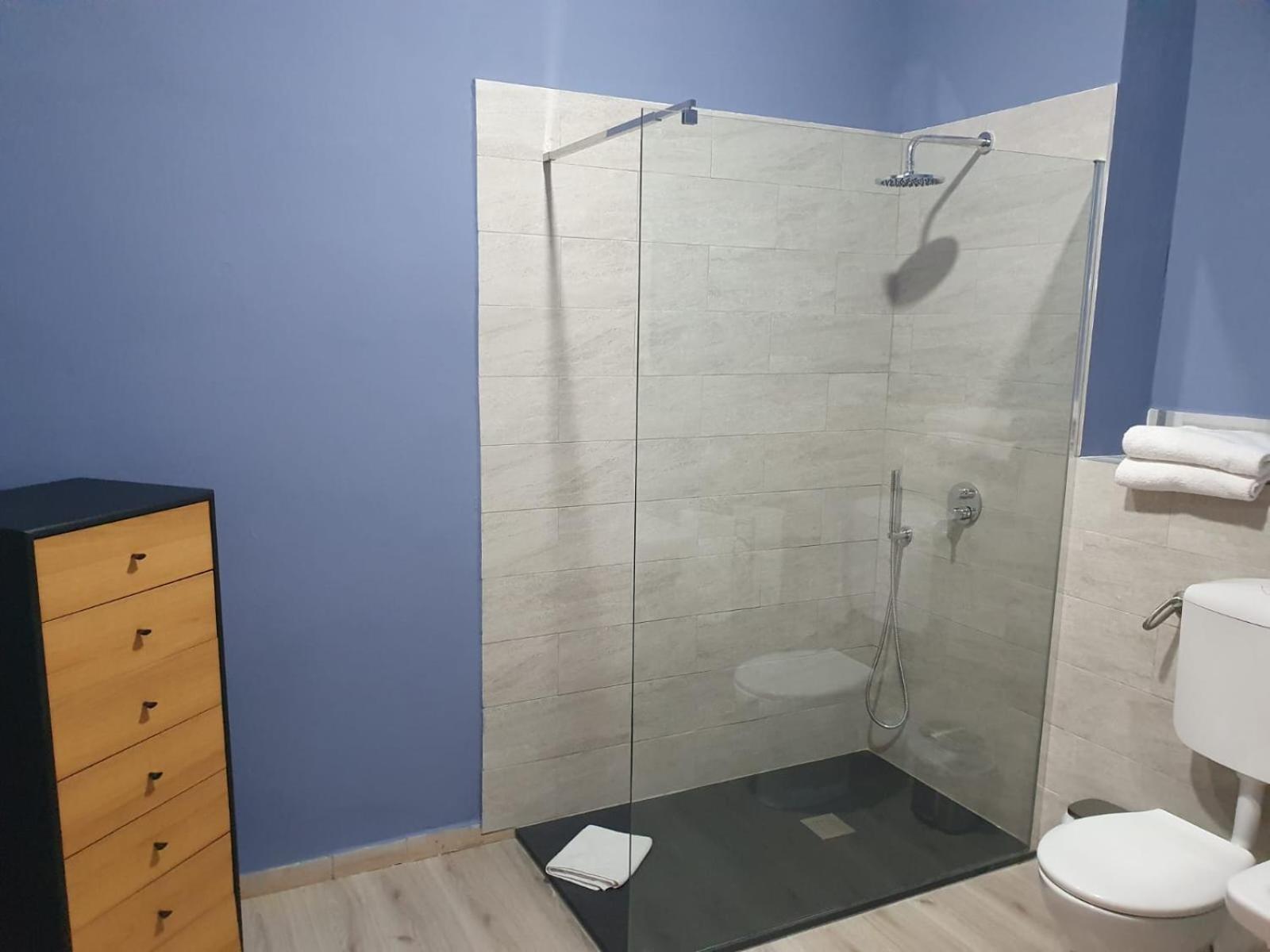 Urban 36 Boutique Rooms