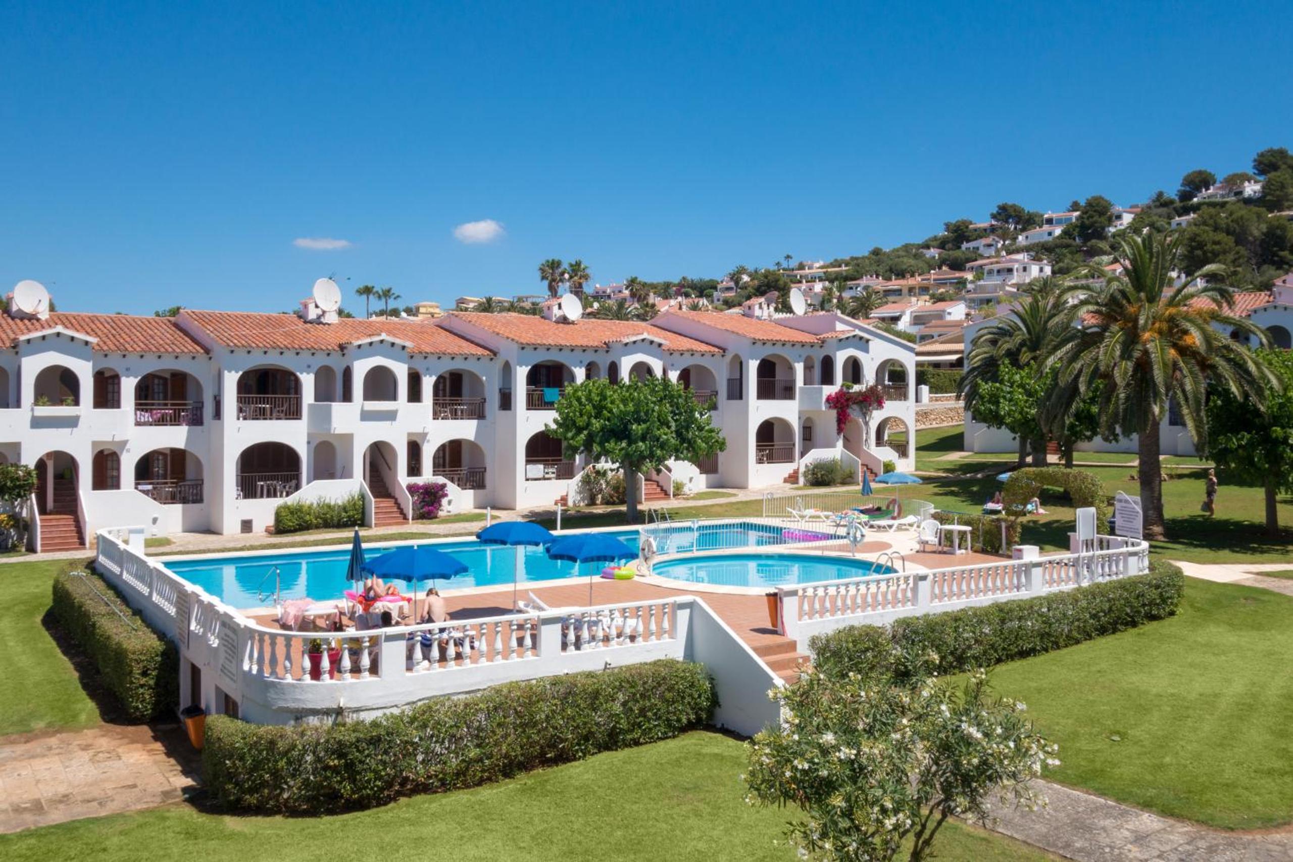 Menorca Apartamento Girasoles 64 by Mauter Villas