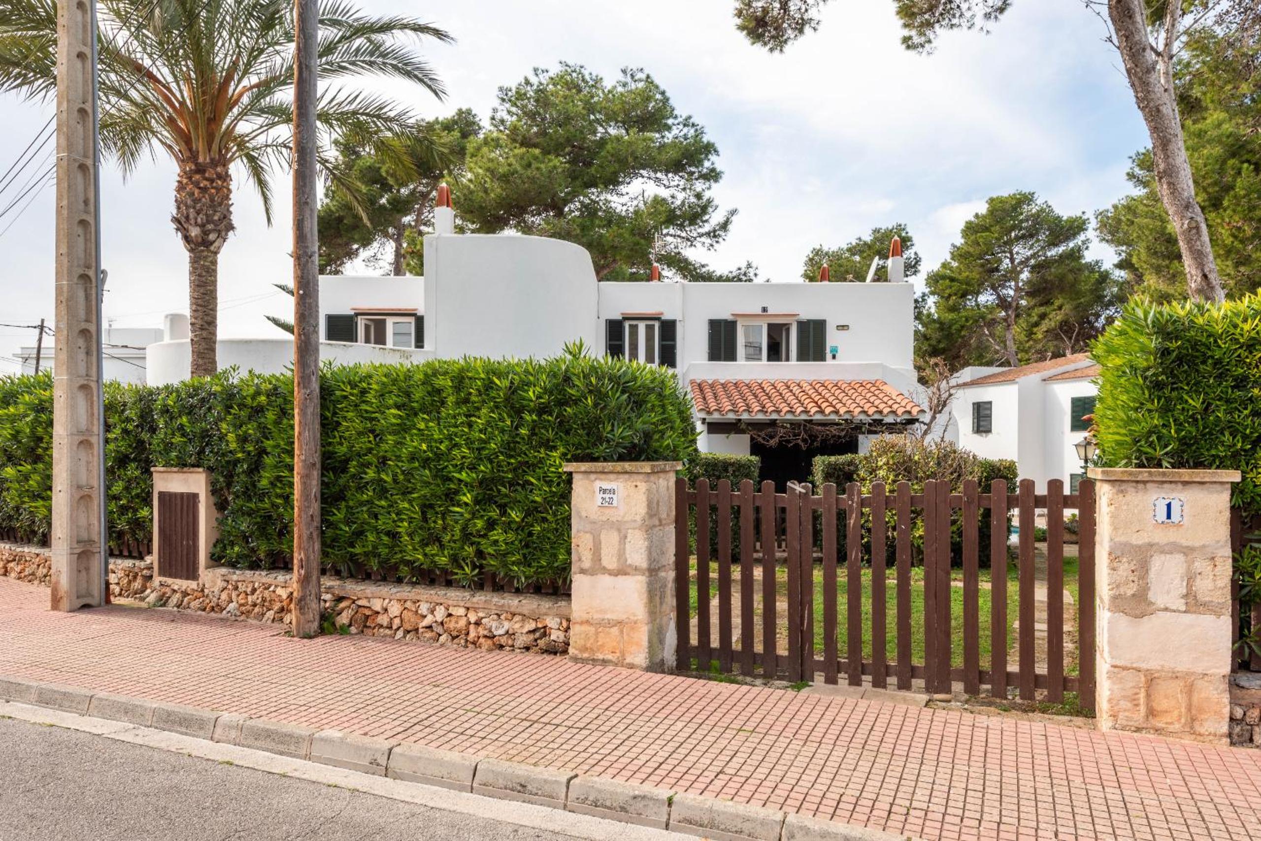 Menorca Apartamento FONA by Mauter Villas