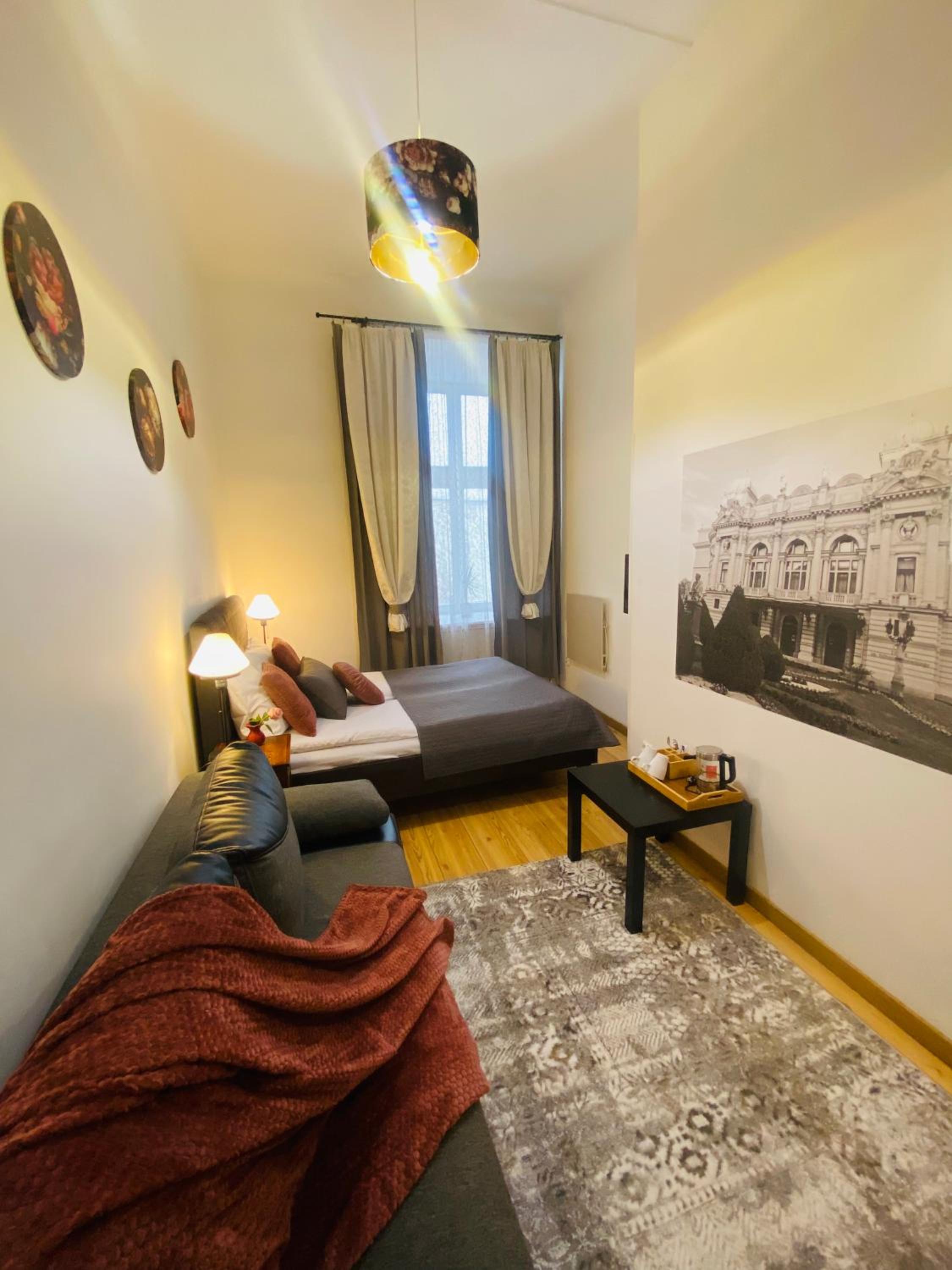 Krakow Apartments & Rooms