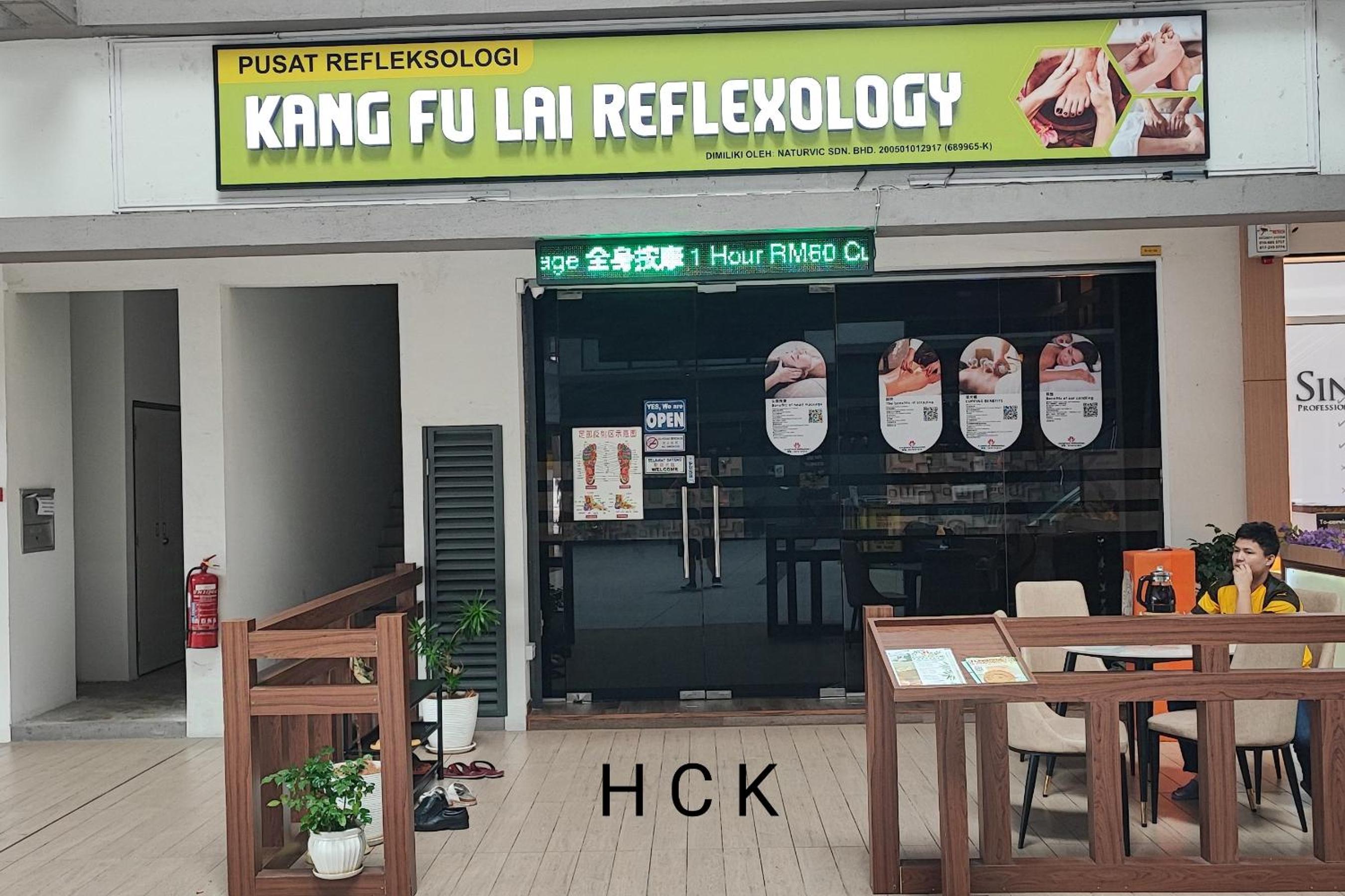 Mall Suite at Sunsuria Forum by HCK