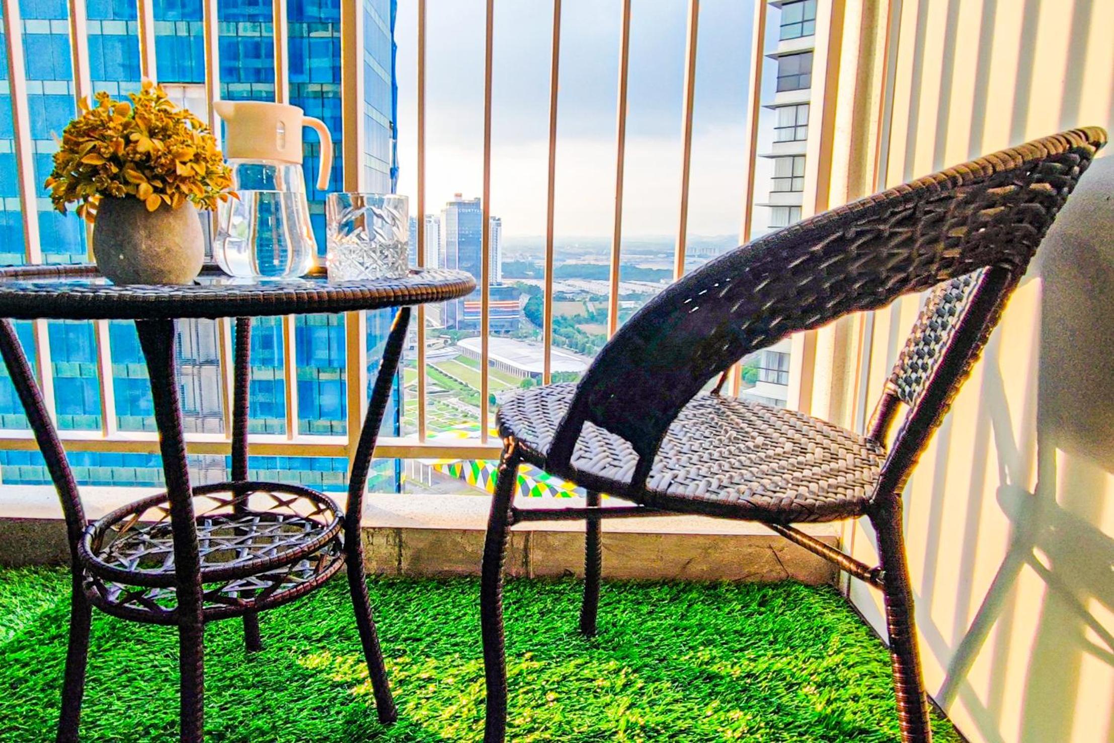 Mall Suite at Sunsuria Forum by HCK