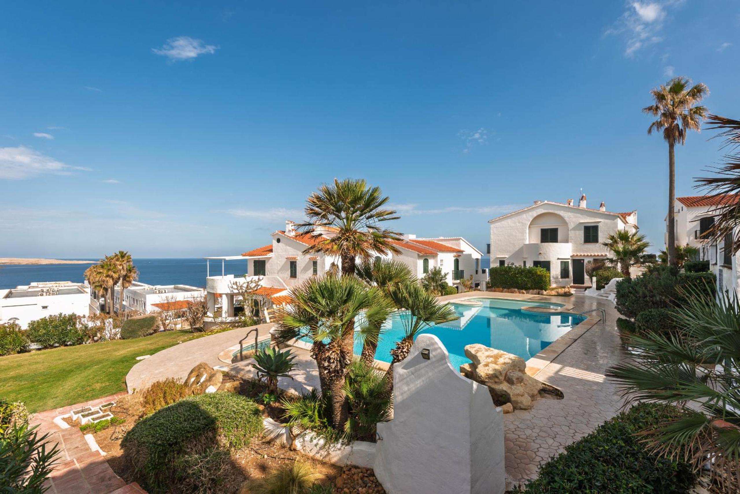 Menorca Apartamento ALDEAMAR I2 by Mauter Villas