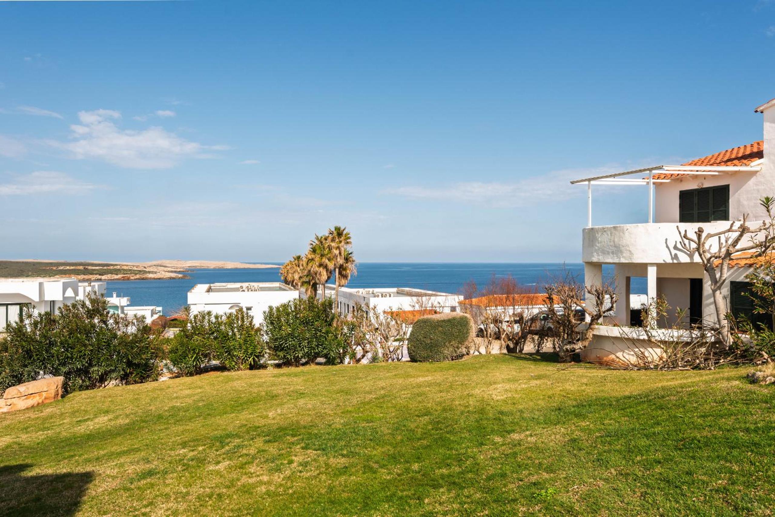 Menorca Apartamento ALDEAMAR I2 by Mauter Villas