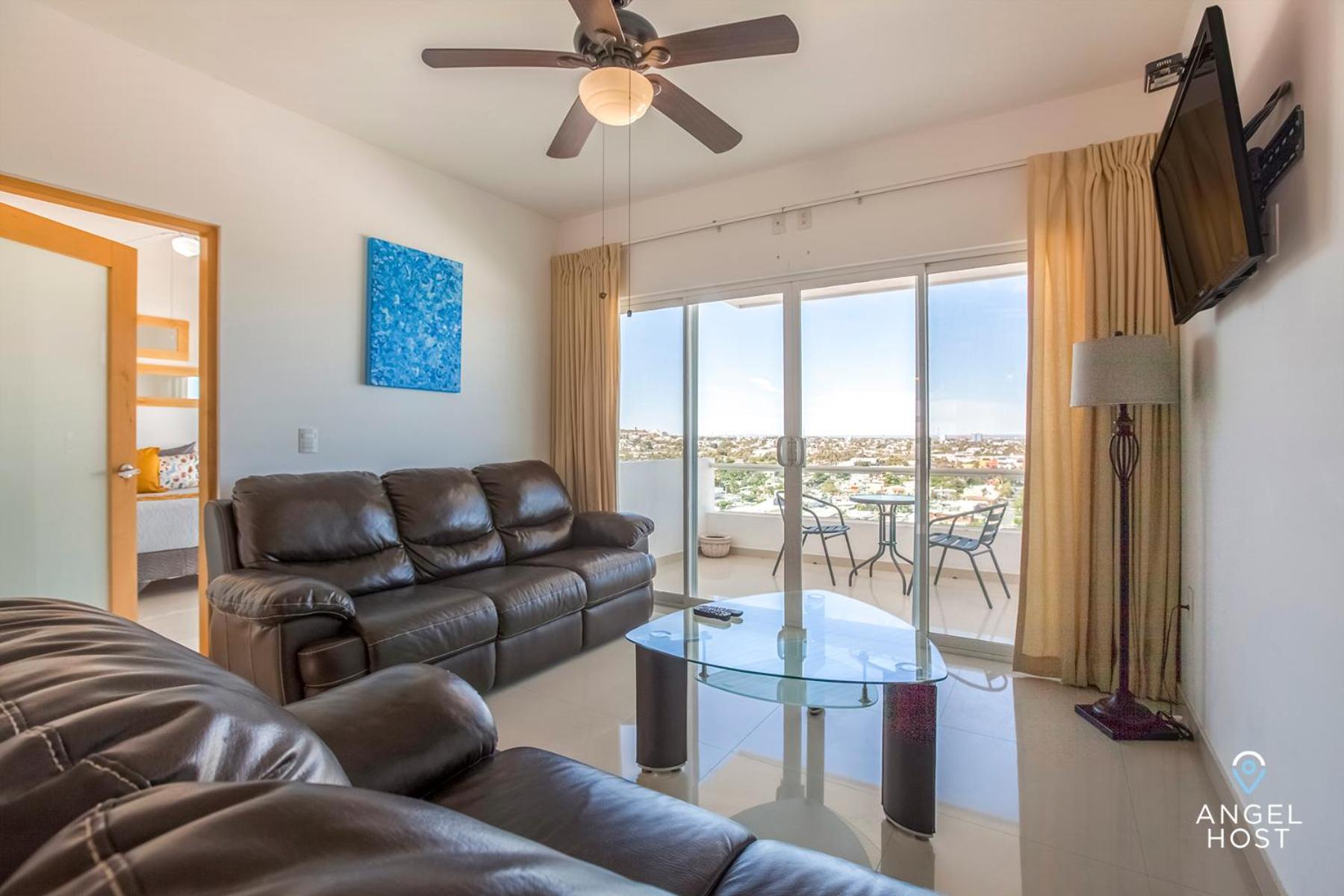 Condos with Spectacular Views & Pool Onsite