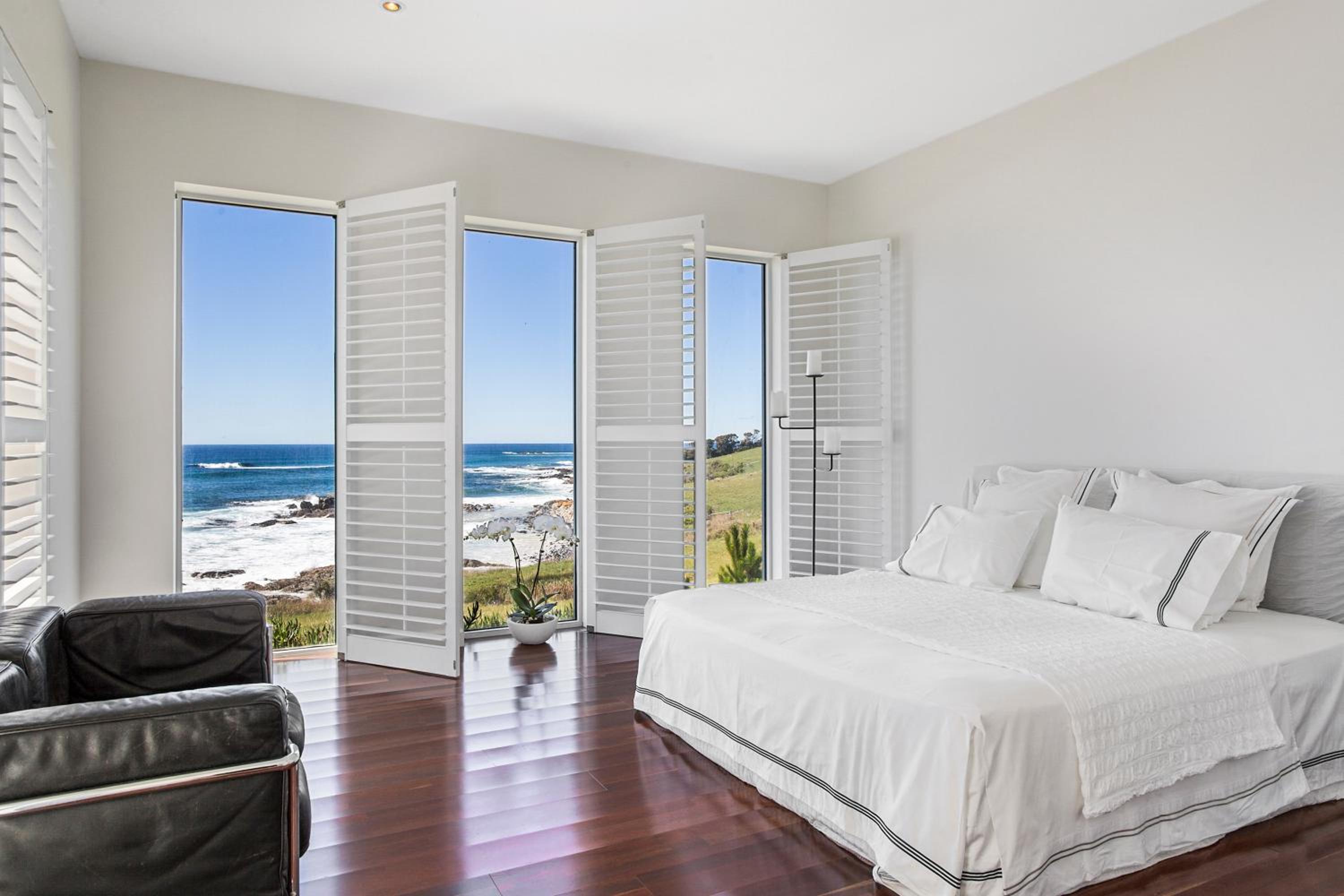 Saltwater - Absolute Oceanfront, Fire Pits, some Villas with Hot Tubs and Sauna