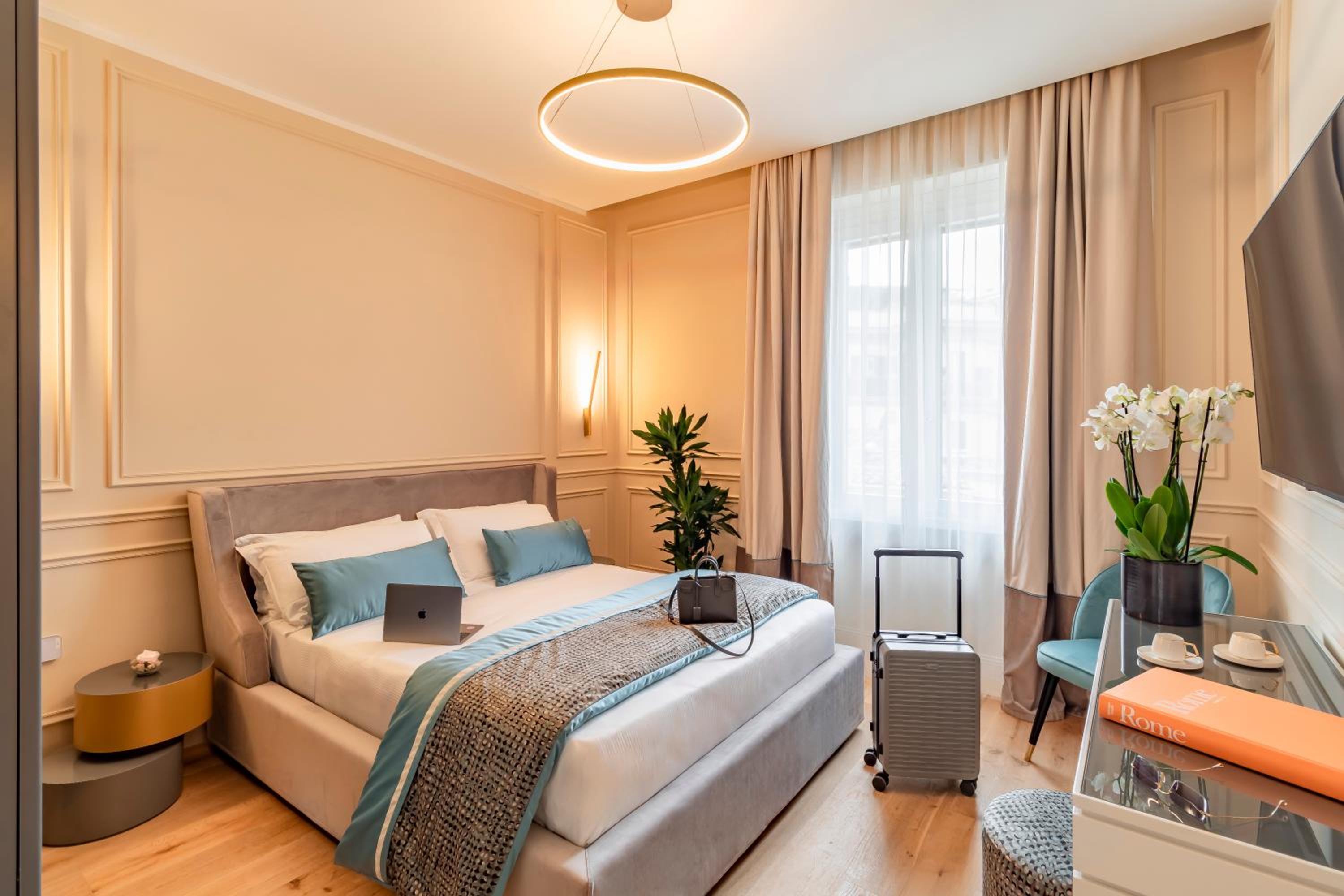 Trevi Imperial Suite 3