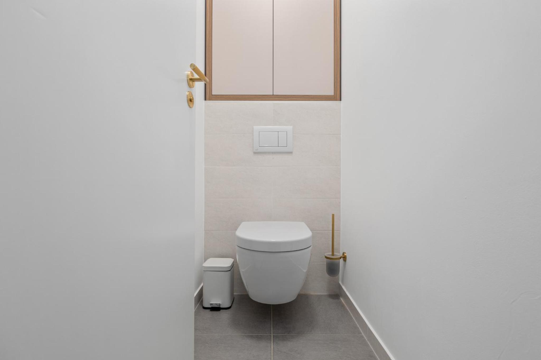 Golden Moon Apartment